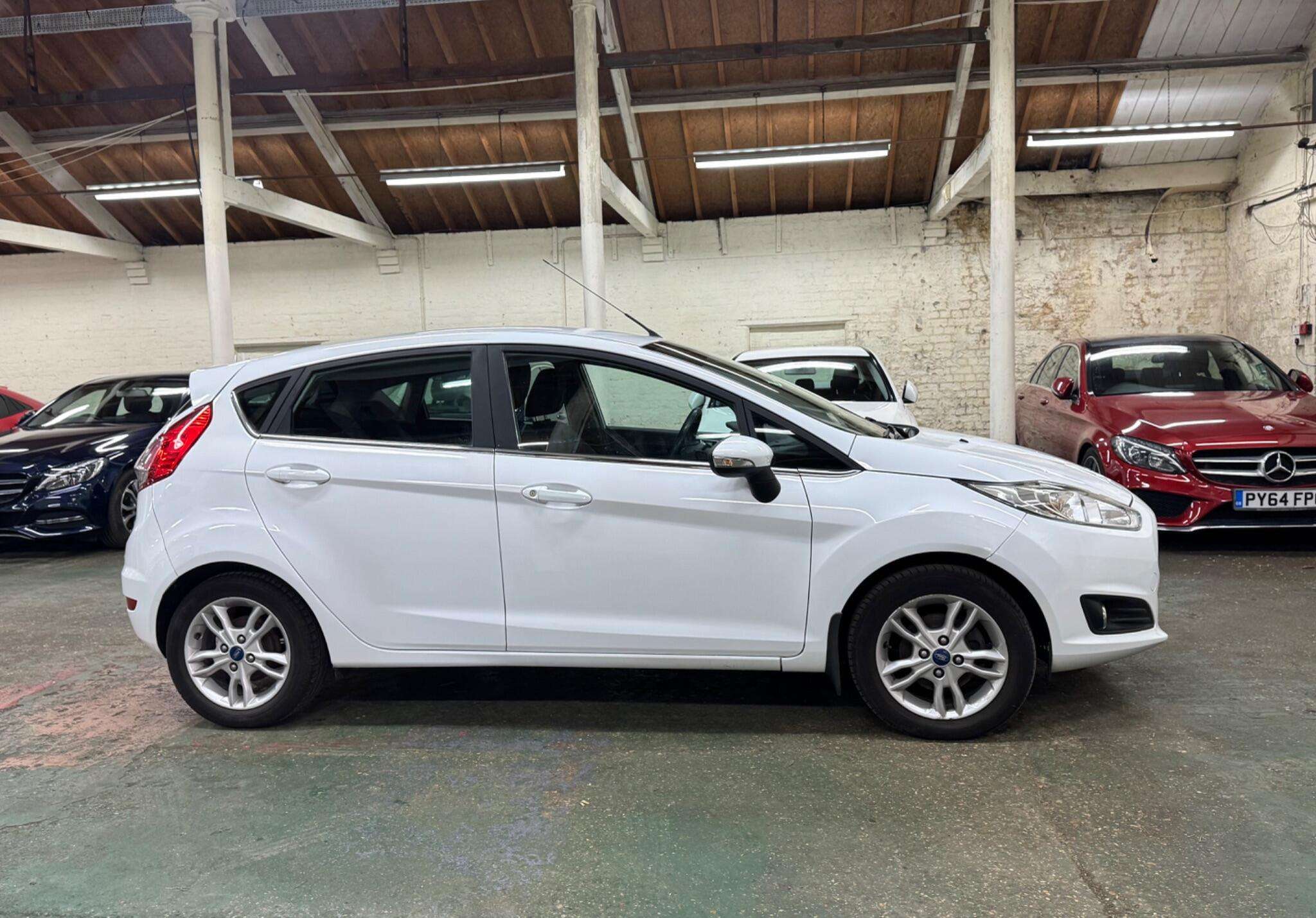 2015 FORD FIESTA 2015 FORD FIESTA