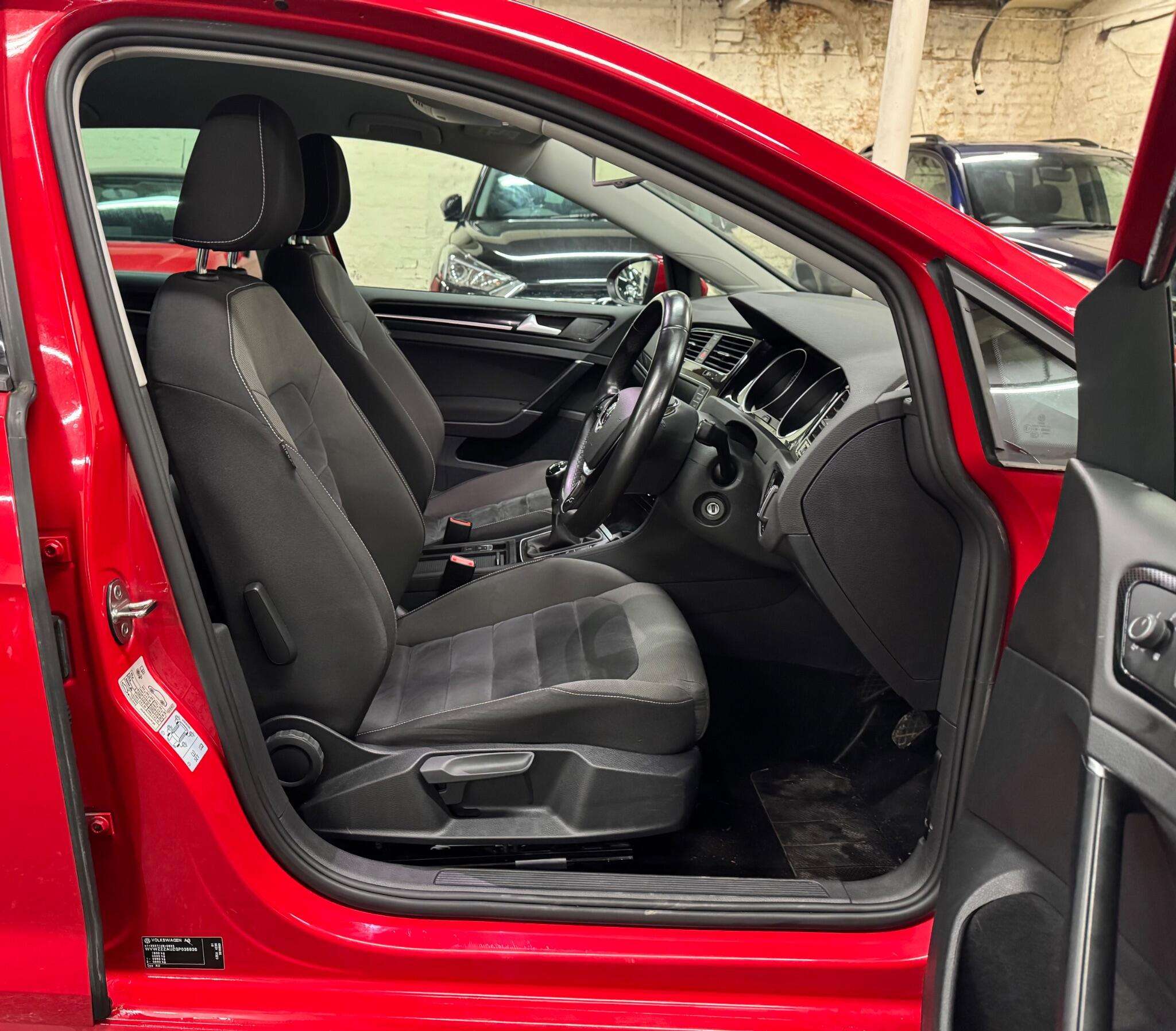 2015 VOLKSWAGEN GOLF 2015 VOLKSWAGEN GOLF