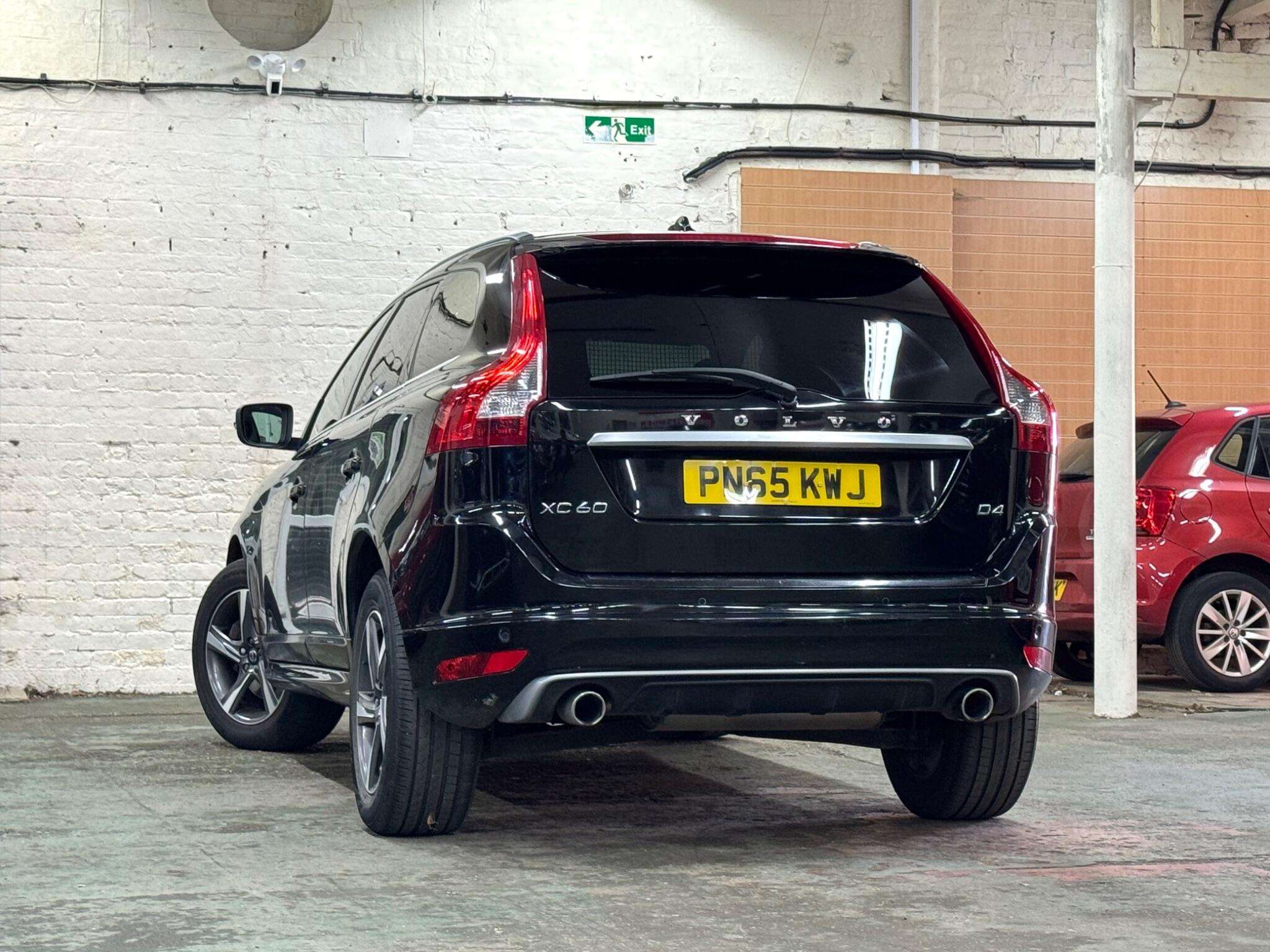 2015 VOLVO XC60 2015 VOLVO XC60