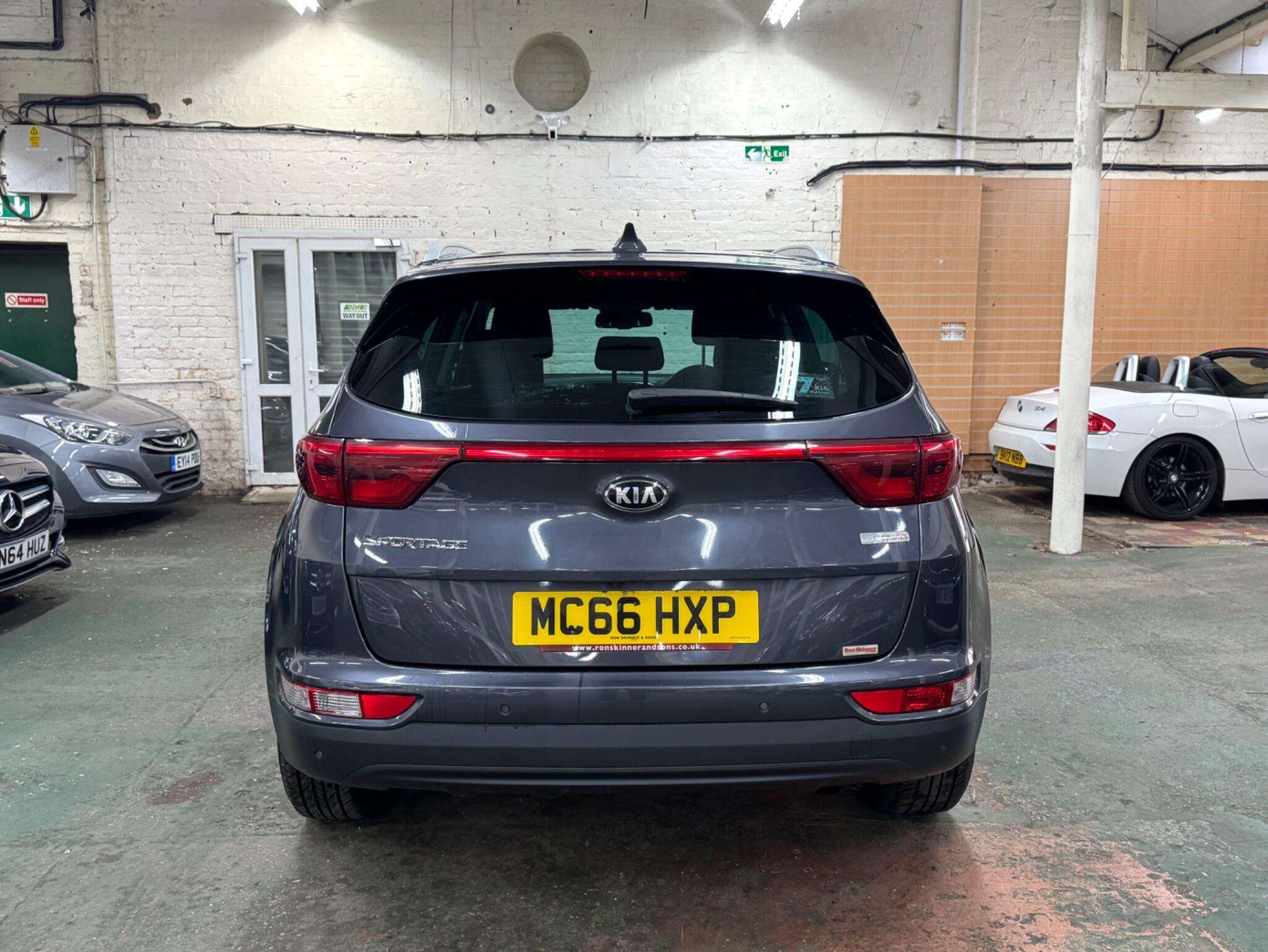 2017 KIA SPORTAGE 2017 KIA SPORTAGE