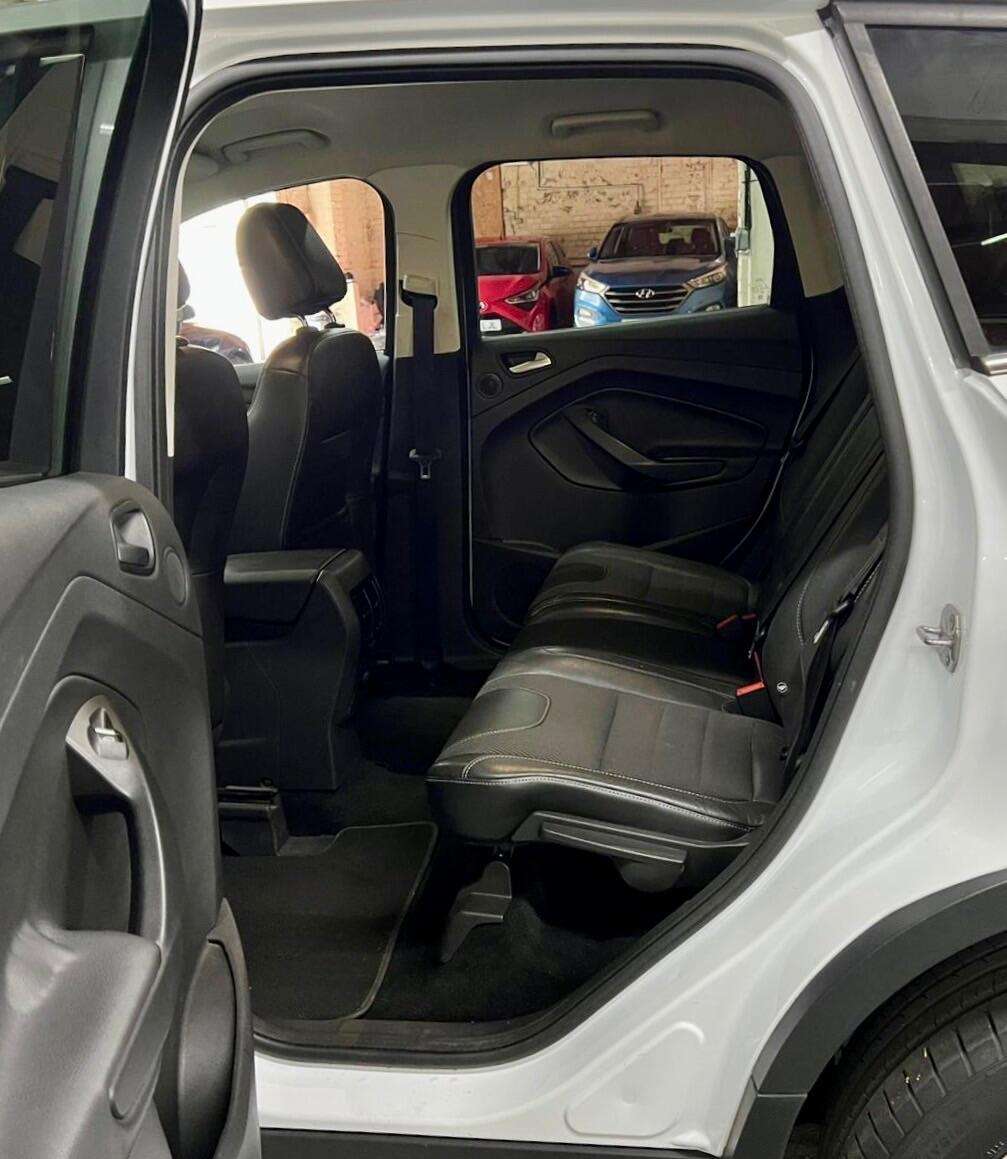2015 FORD KUGA 2015 FORD KUGA