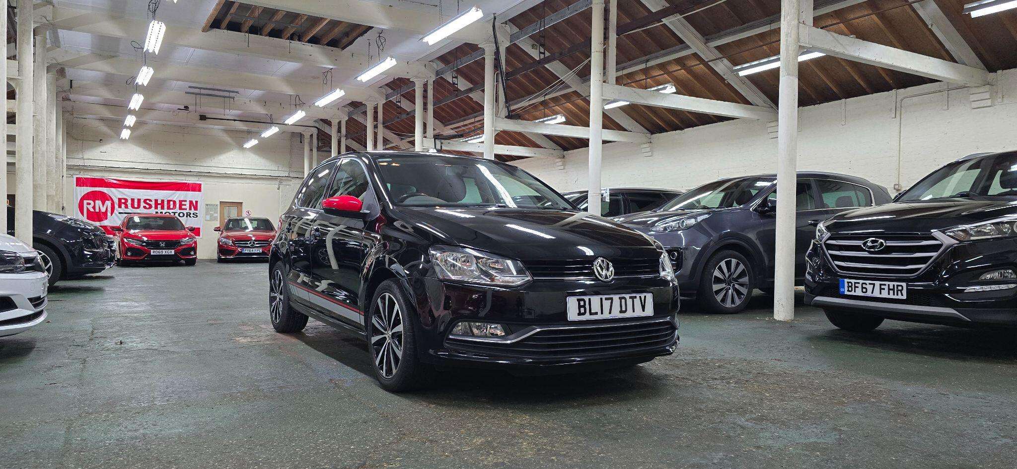 A 2017 VOLKSWAGEN POLO 1.0 BlueMotion Tech beats Euro 6 (s/s) 5dr A 2017 VOLKSWAGEN POLO 1.0 BlueMotion Tech beats Euro 6 (s/s) 5dr