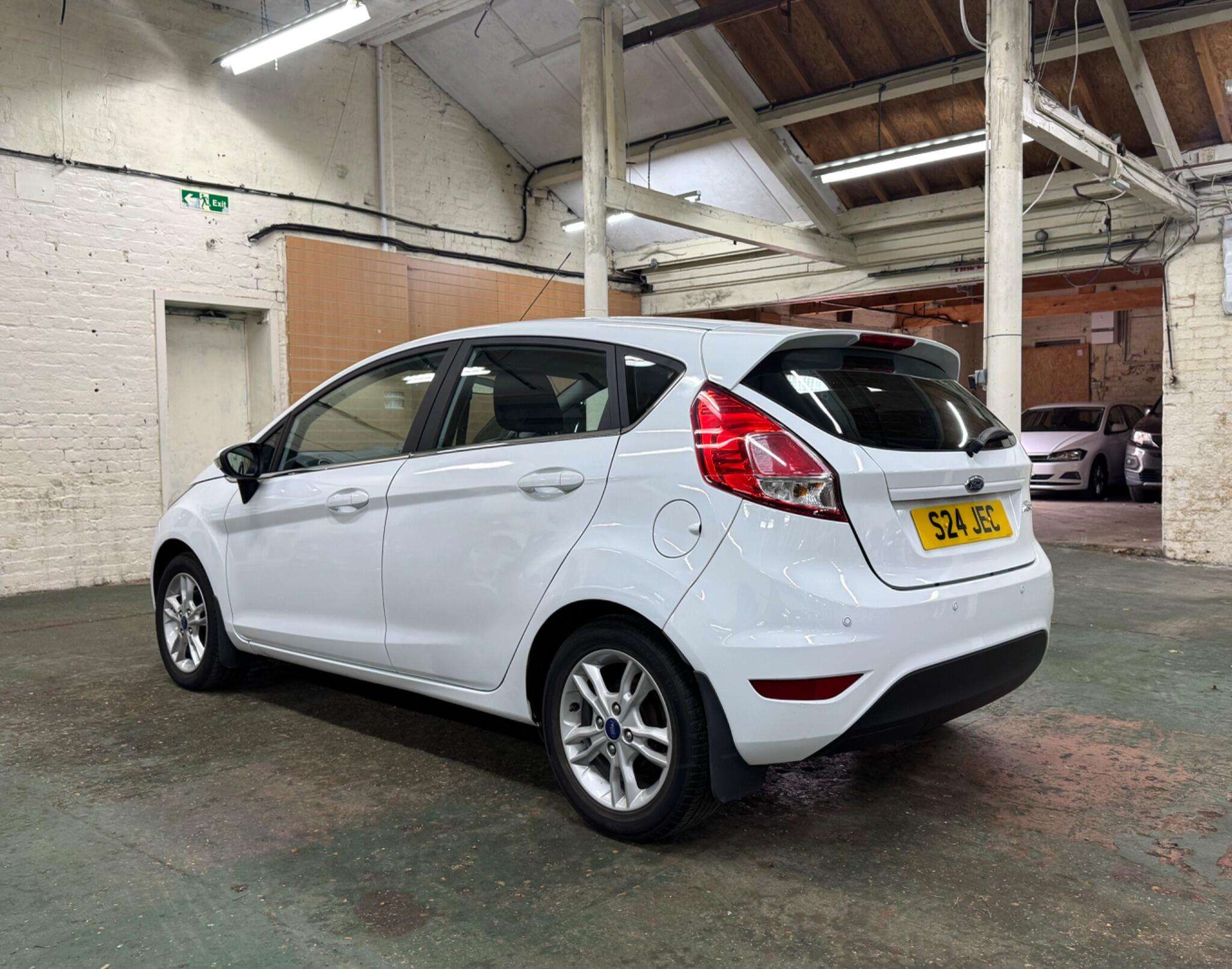 2015 FORD FIESTA 2015 FORD FIESTA