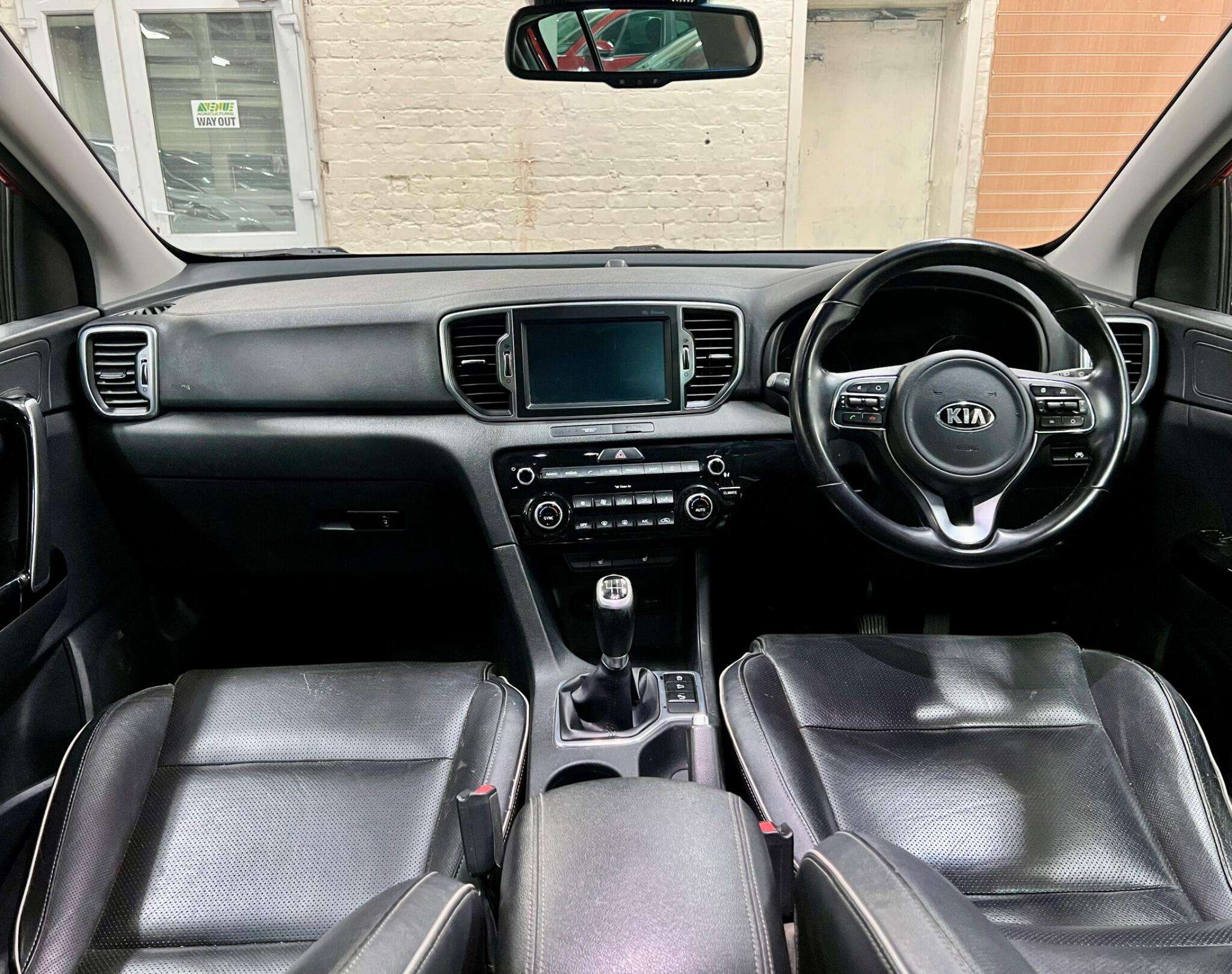 2017 KIA SPORTAGE 2017 KIA SPORTAGE
