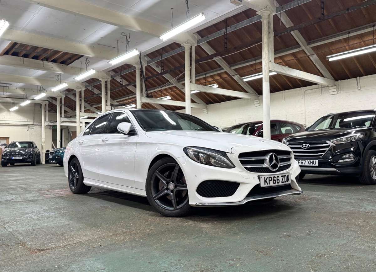Check out this Mercedes-benz C Class 2016 Diesel Automatic