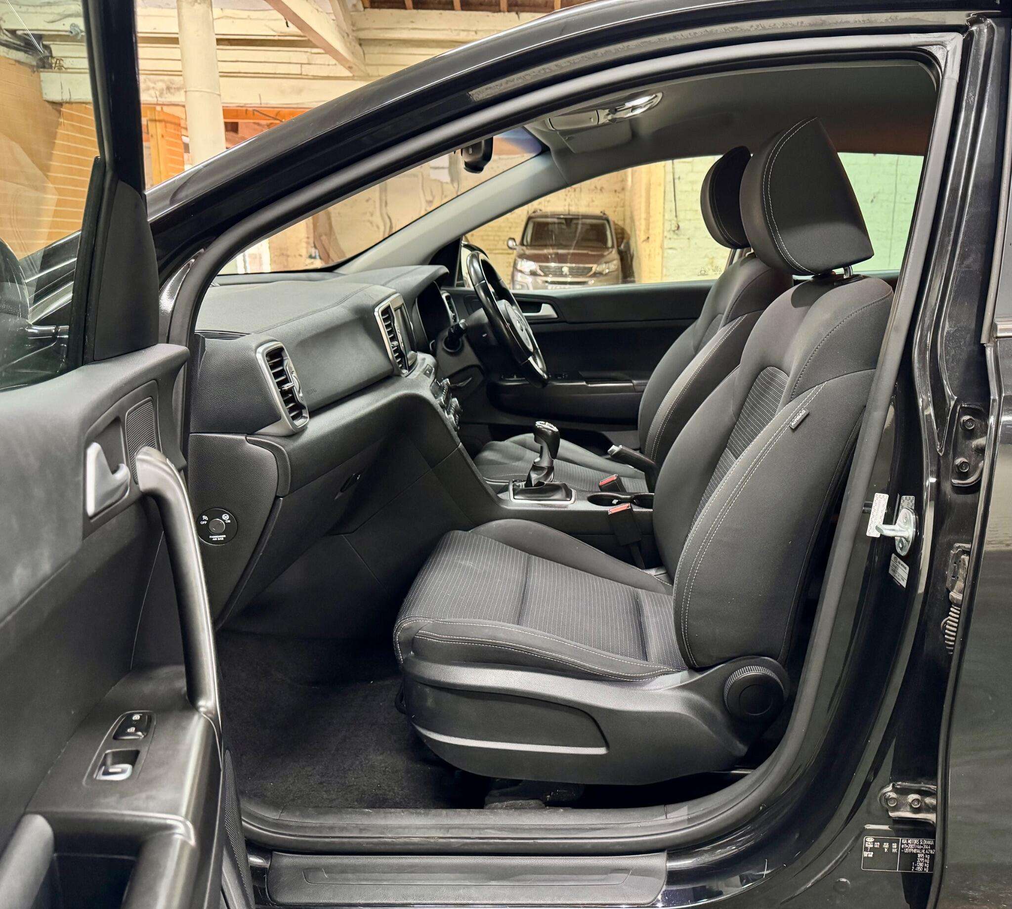 2018 KIA SPORTAGE 2018 KIA SPORTAGE