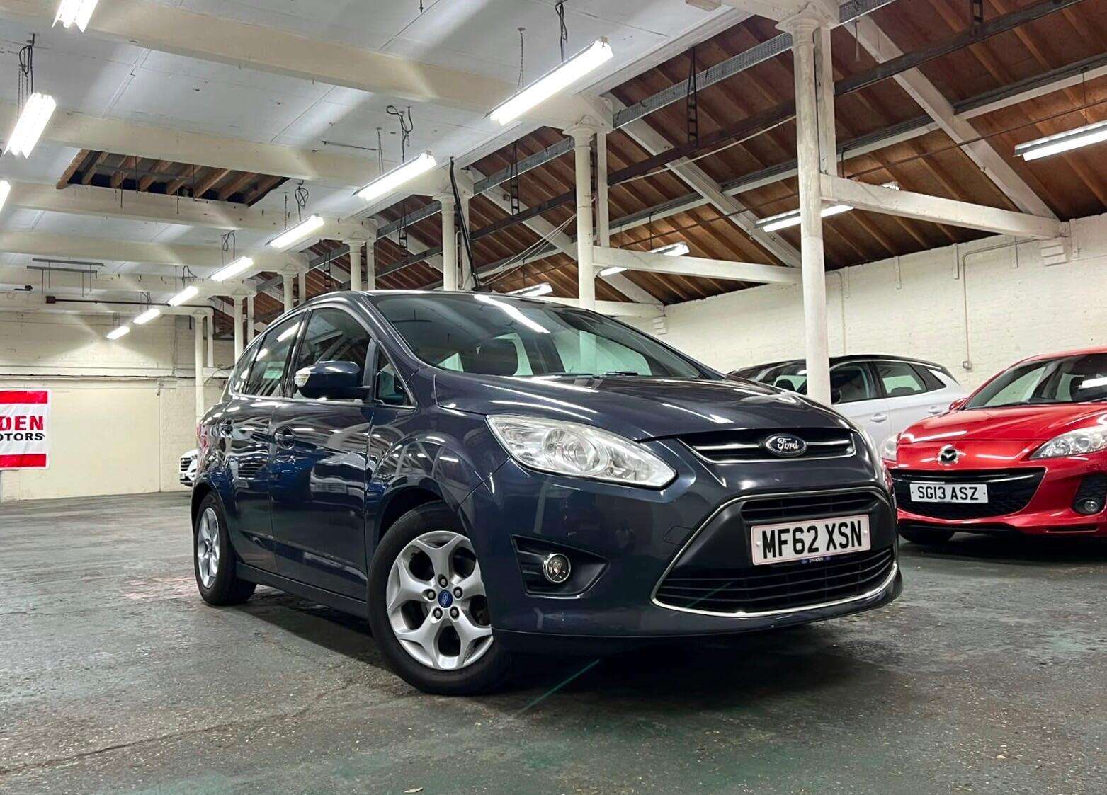 A 2012 FORD C-MAX 1.6 Zetec Euro 5 5dr A 2012 FORD C-MAX 1.6 Zetec Euro 5 5dr