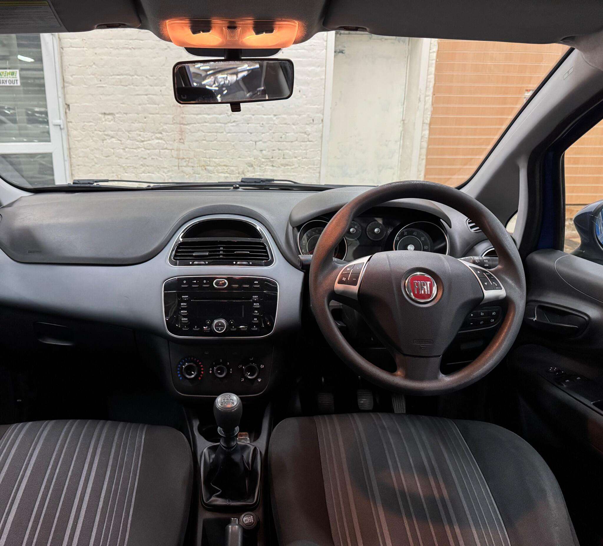 2011 FIAT PUNTO EVO 2011 FIAT PUNTO EVO