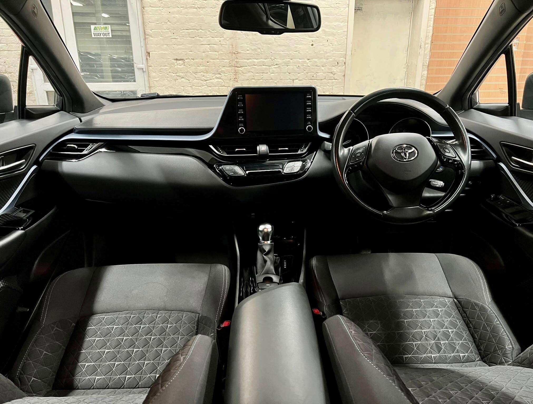 2021 TOYOTA C-HR 2021 TOYOTA C-HR