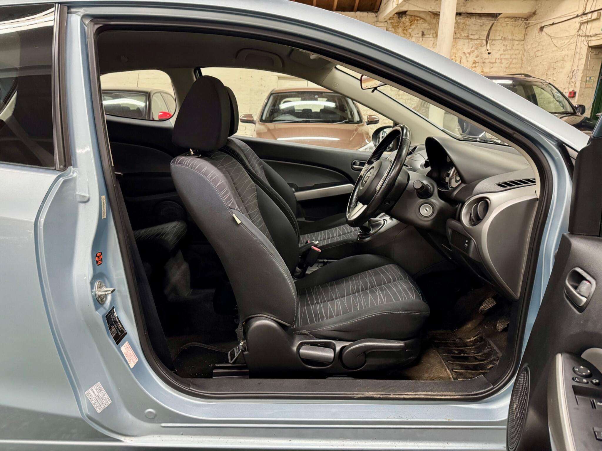 2009 MAZDA MAZDA2 2009 MAZDA MAZDA2