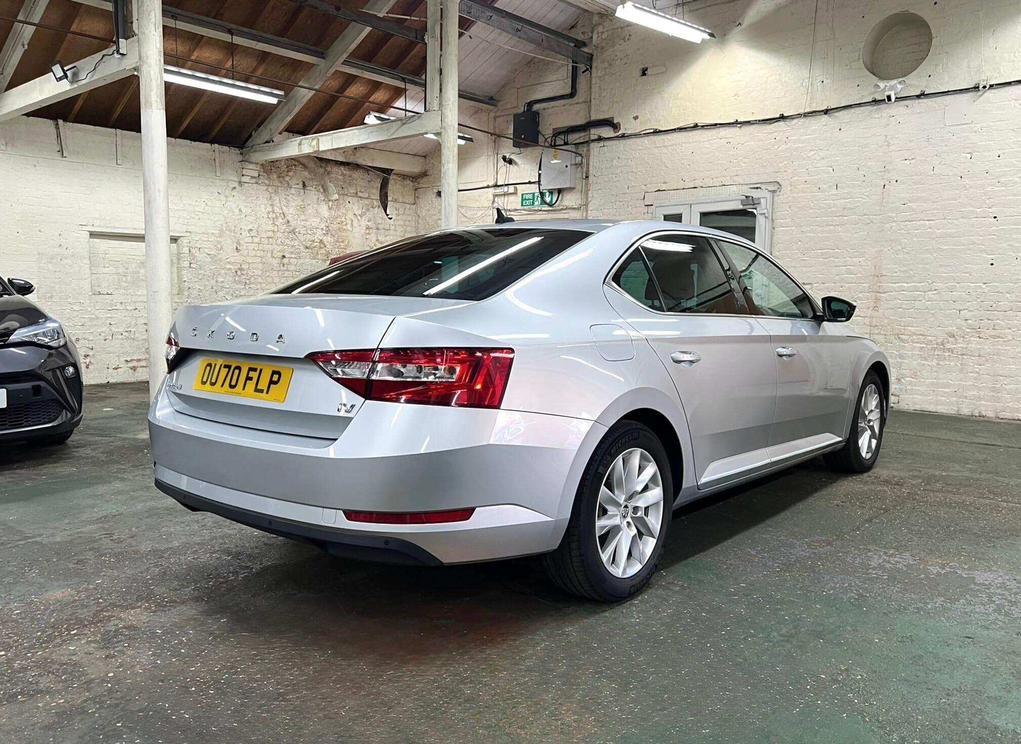 2020 SKODA SUPERB 2020 SKODA SUPERB