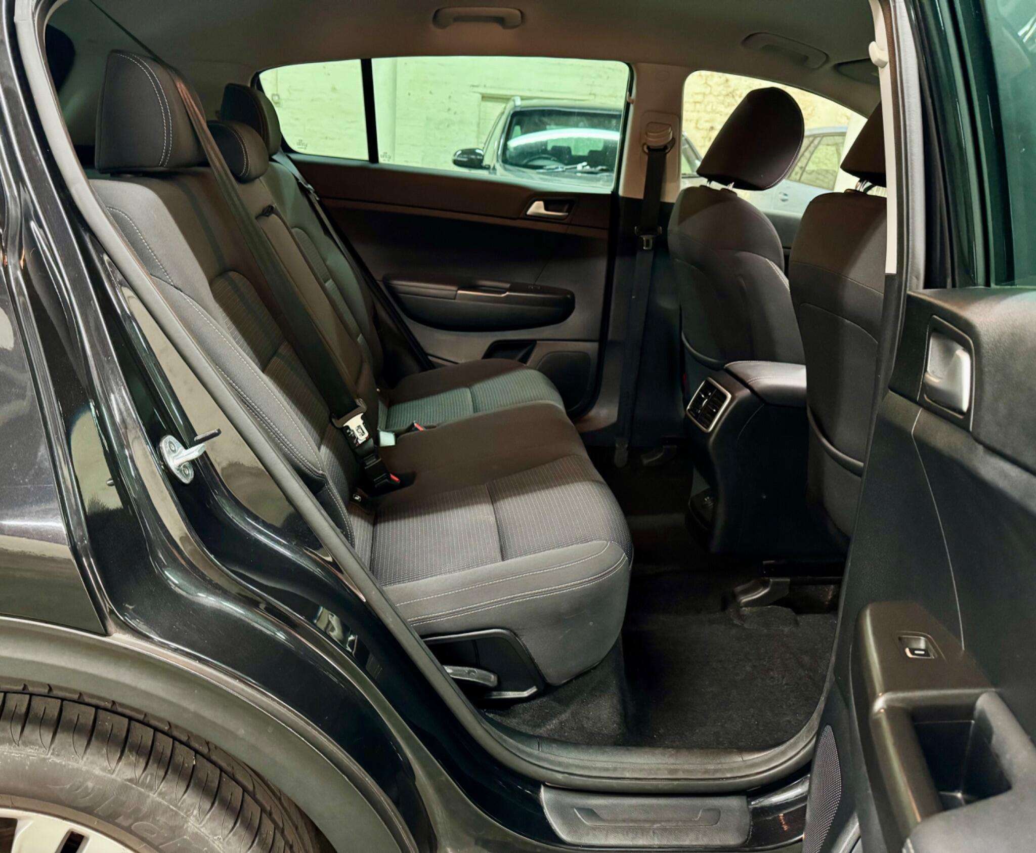 2018 KIA SPORTAGE 2018 KIA SPORTAGE