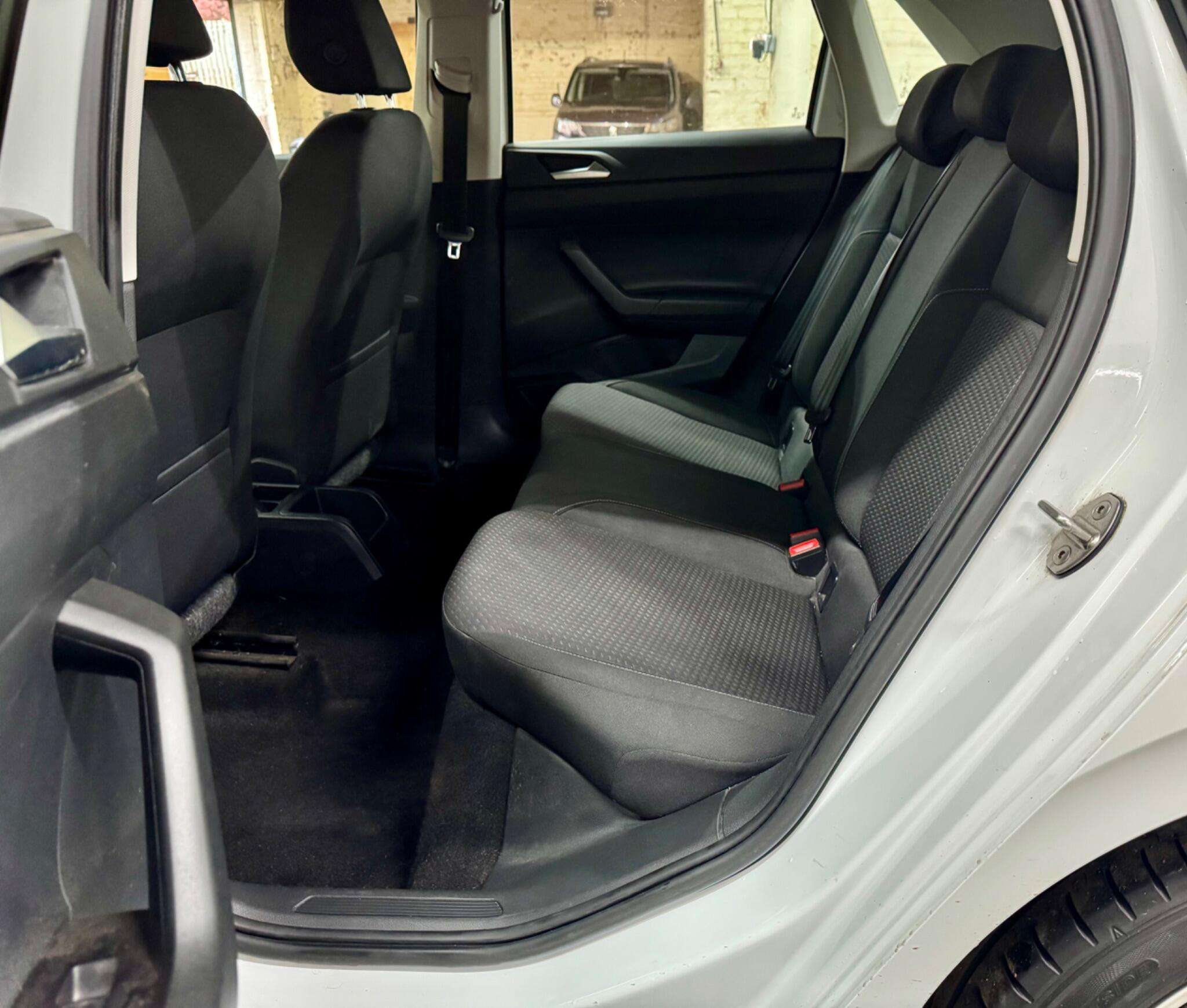 2019 VOLKSWAGEN POLO 2019 VOLKSWAGEN POLO