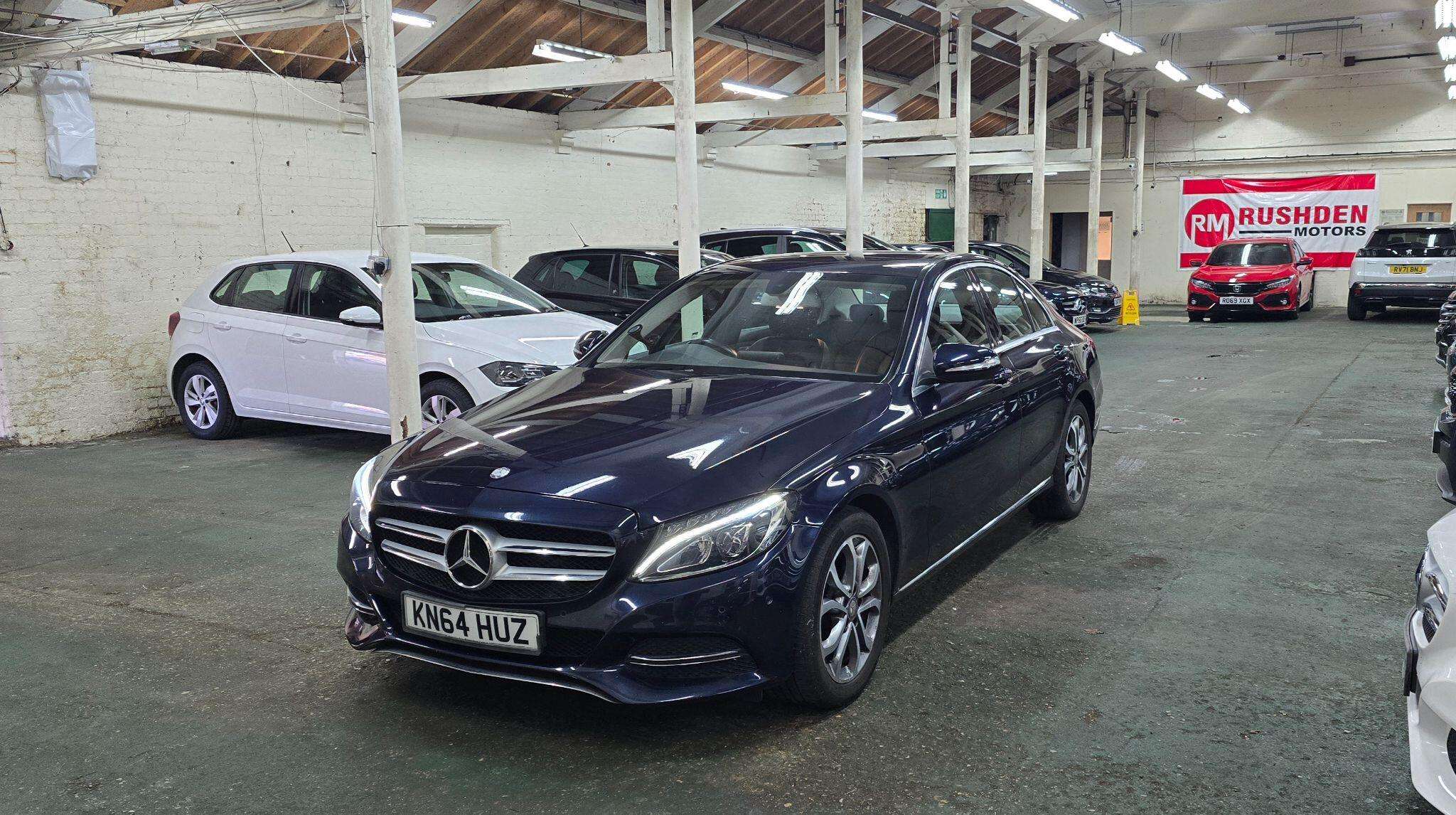 A 2015 MERCEDES-BENZ C CLASS 2.1 C220 BlueTEC Sport G-Tronic+ Euro 6 (s/s) 4dr A 2015 MERCEDES-BENZ C CLASS 2.1 C220 BlueTEC Sport G-Tronic+ Euro 6 (s/s) 4dr