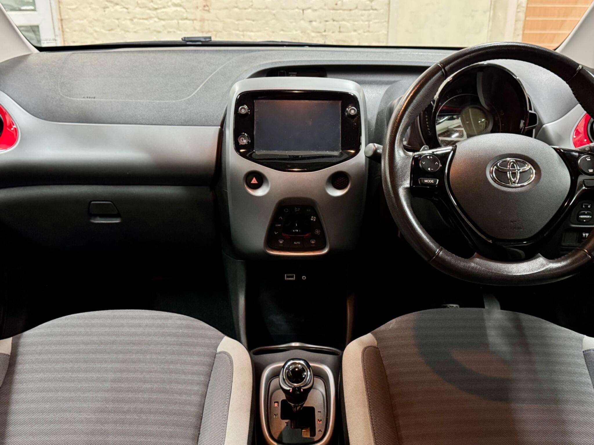 2020 TOYOTA AYGO 2020 TOYOTA AYGO
