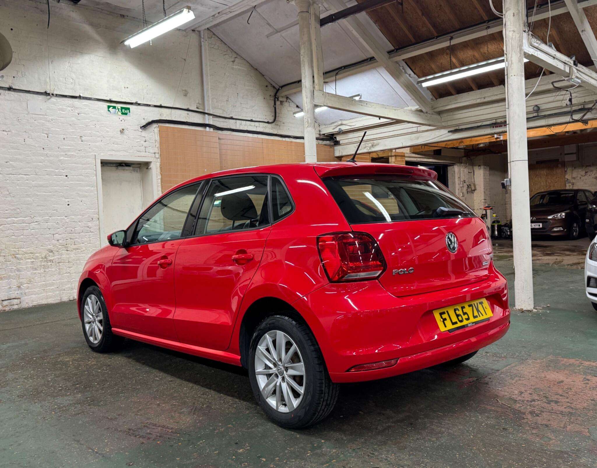 2015 VOLKSWAGEN POLO 2015 VOLKSWAGEN POLO