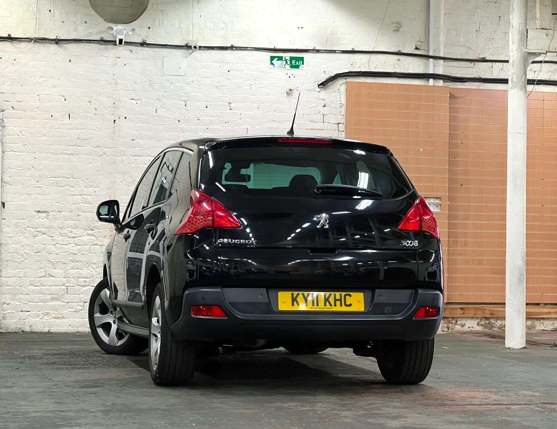 2011 PEUGEOT 3008 2011 PEUGEOT 3008