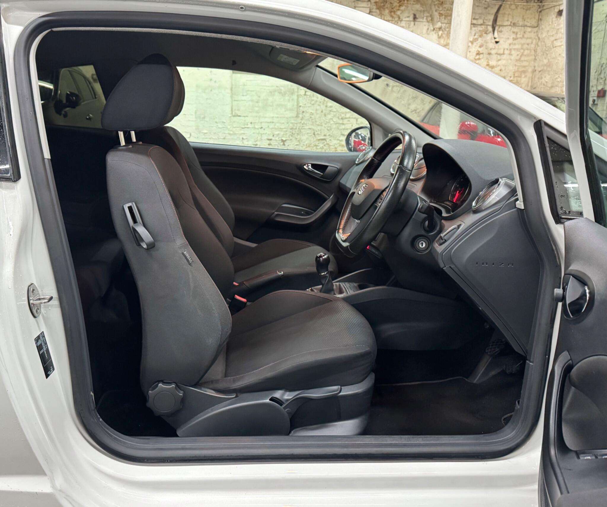 2016 SEAT IBIZA 2016 SEAT IBIZA