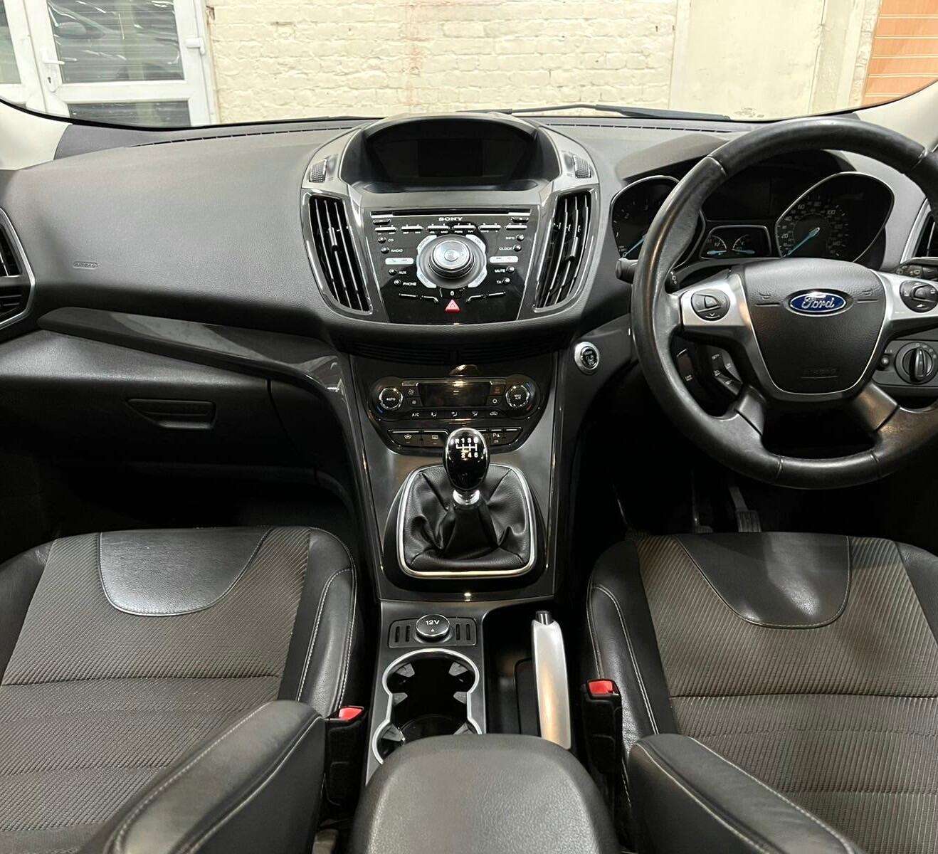 2015 FORD KUGA 2015 FORD KUGA