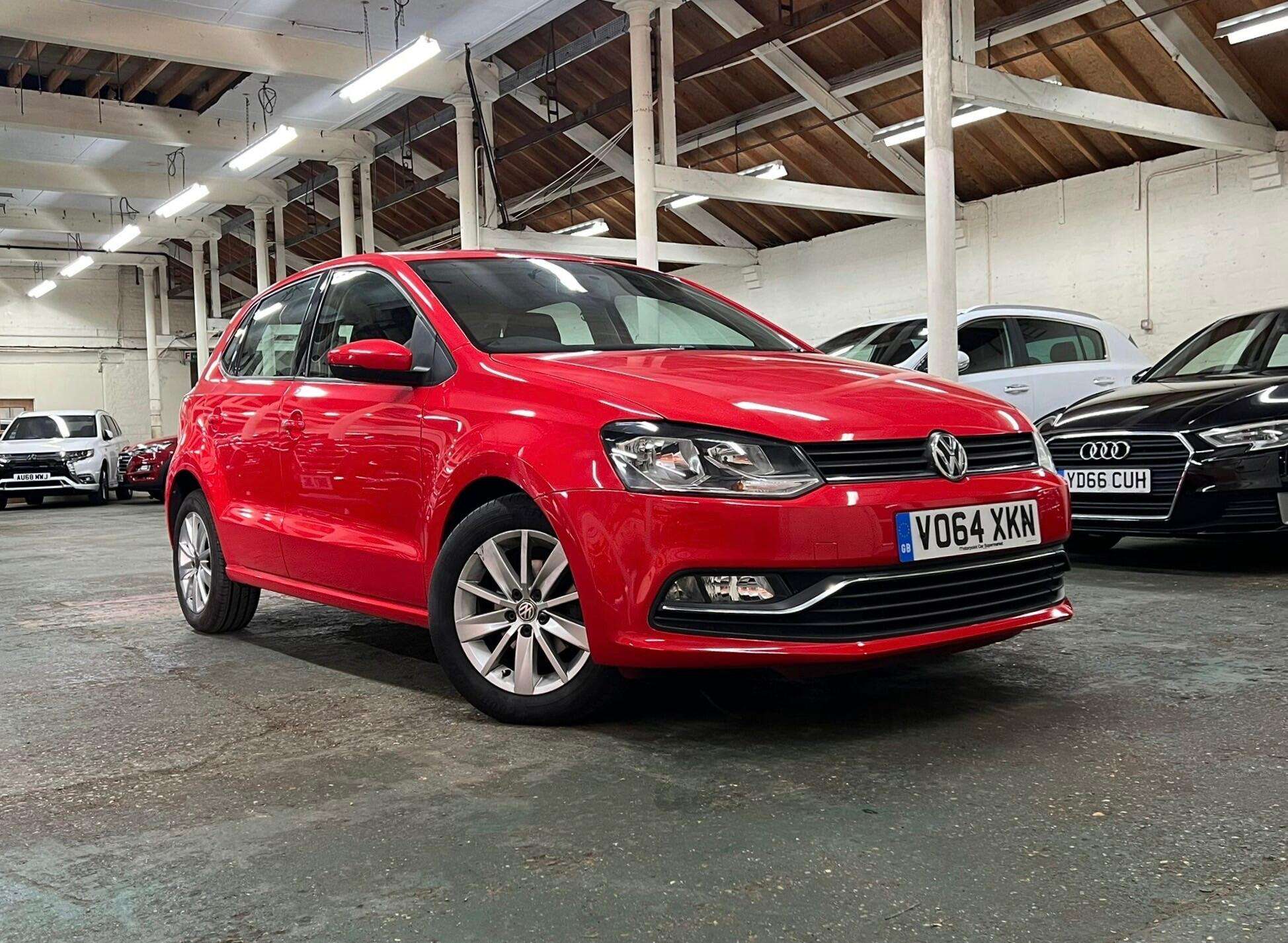 A 2014 VOLKSWAGEN POLO 1.4 TDI BlueMotion Tech SE Euro 6 (s/s) 5dr A 2014 VOLKSWAGEN POLO 1.4 TDI BlueMotion Tech SE Euro 6 (s/s) 5dr