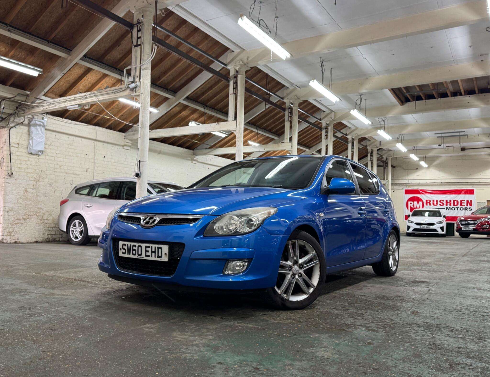 A 2010 HYUNDAI I30 1.6 Premium Euro 5 5dr A 2010 HYUNDAI I30 1.6 Premium Euro 5 5dr