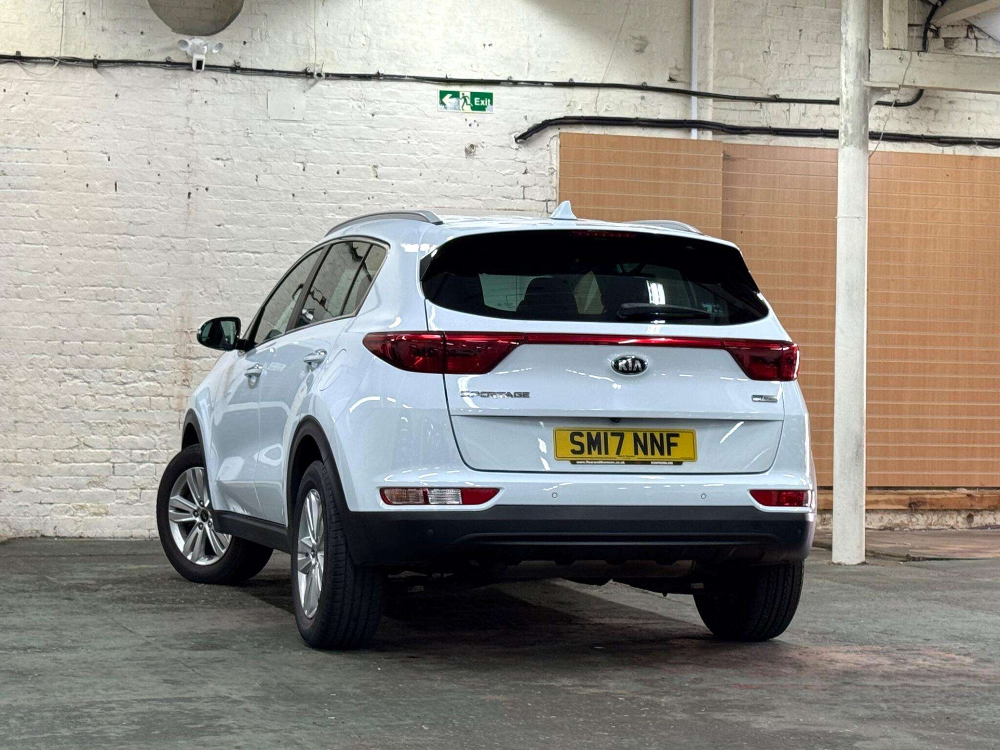 2017 KIA SPORTAGE 2017 KIA SPORTAGE
