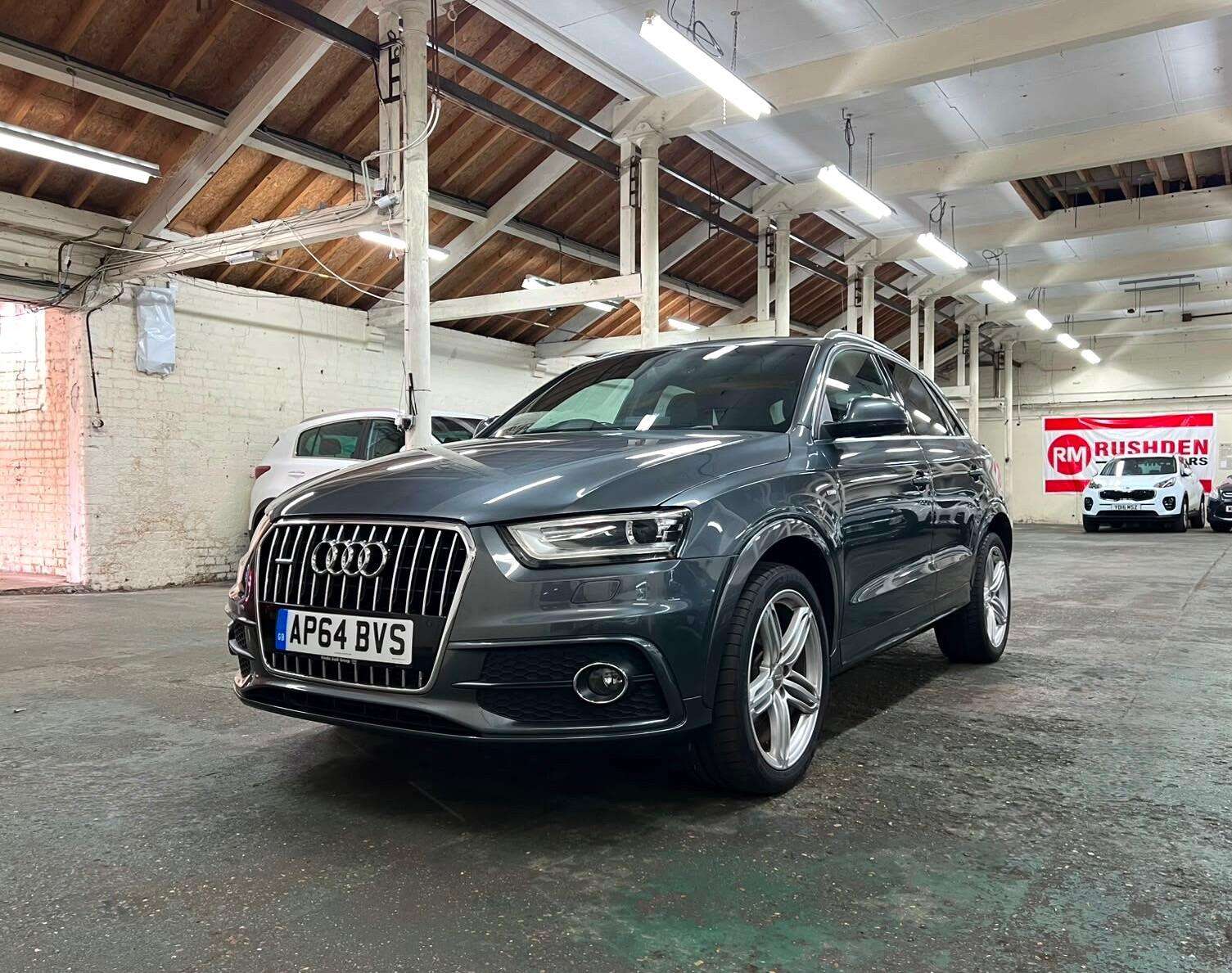 A 2014 AUDI Q3 2.0 TDI S line Plus quattro Euro 5 (s/s) 5dr A 2014 AUDI Q3 2.0 TDI S line Plus quattro Euro 5 (s/s) 5dr