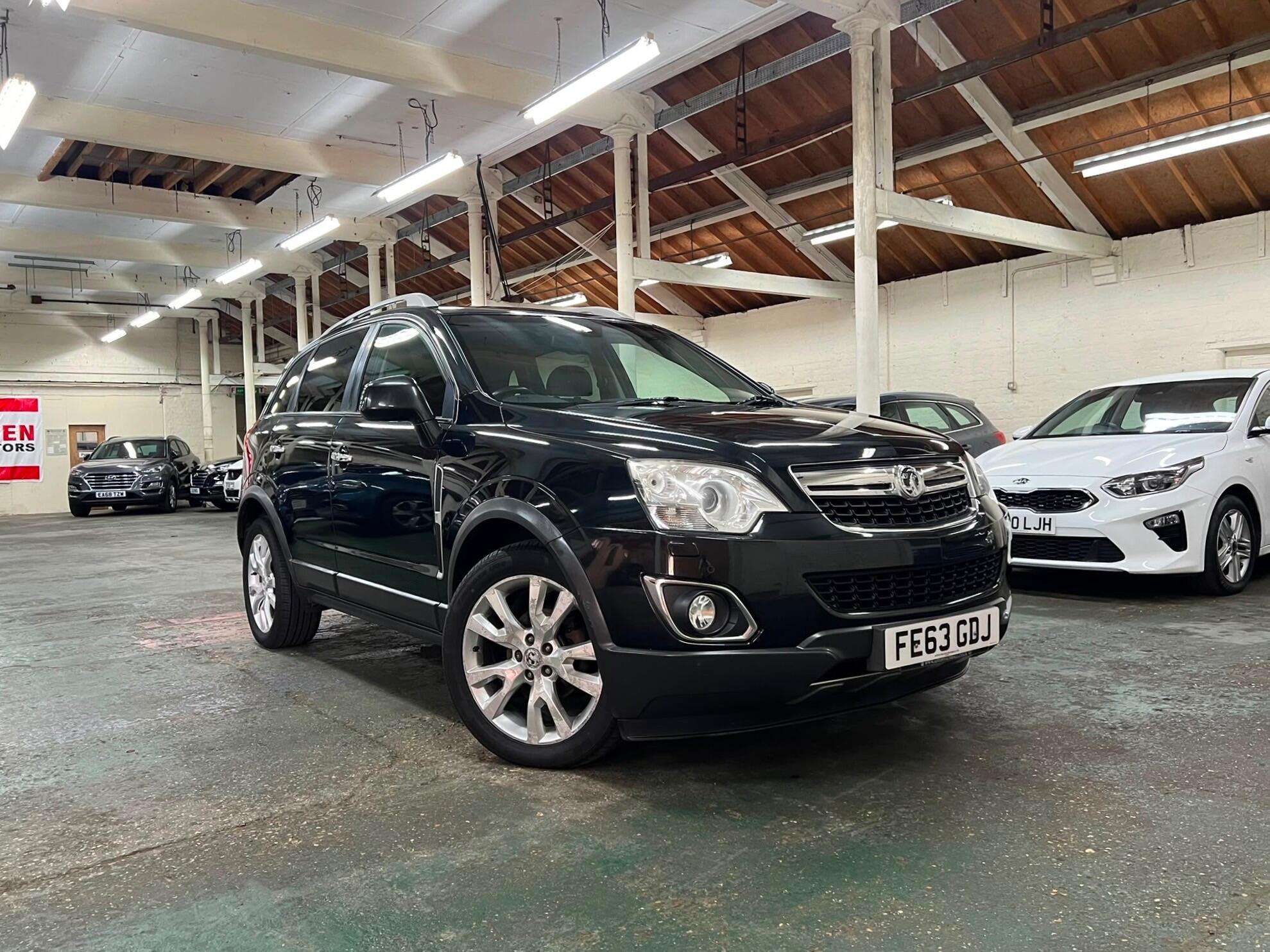 A 2013 VAUXHALL ANTARA 2.2 CDTi SE 4WD Euro 5 (s/s) 5dr (SNav) A 2013 VAUXHALL ANTARA 2.2 CDTi SE 4WD Euro 5 (s/s) 5dr (SNav)