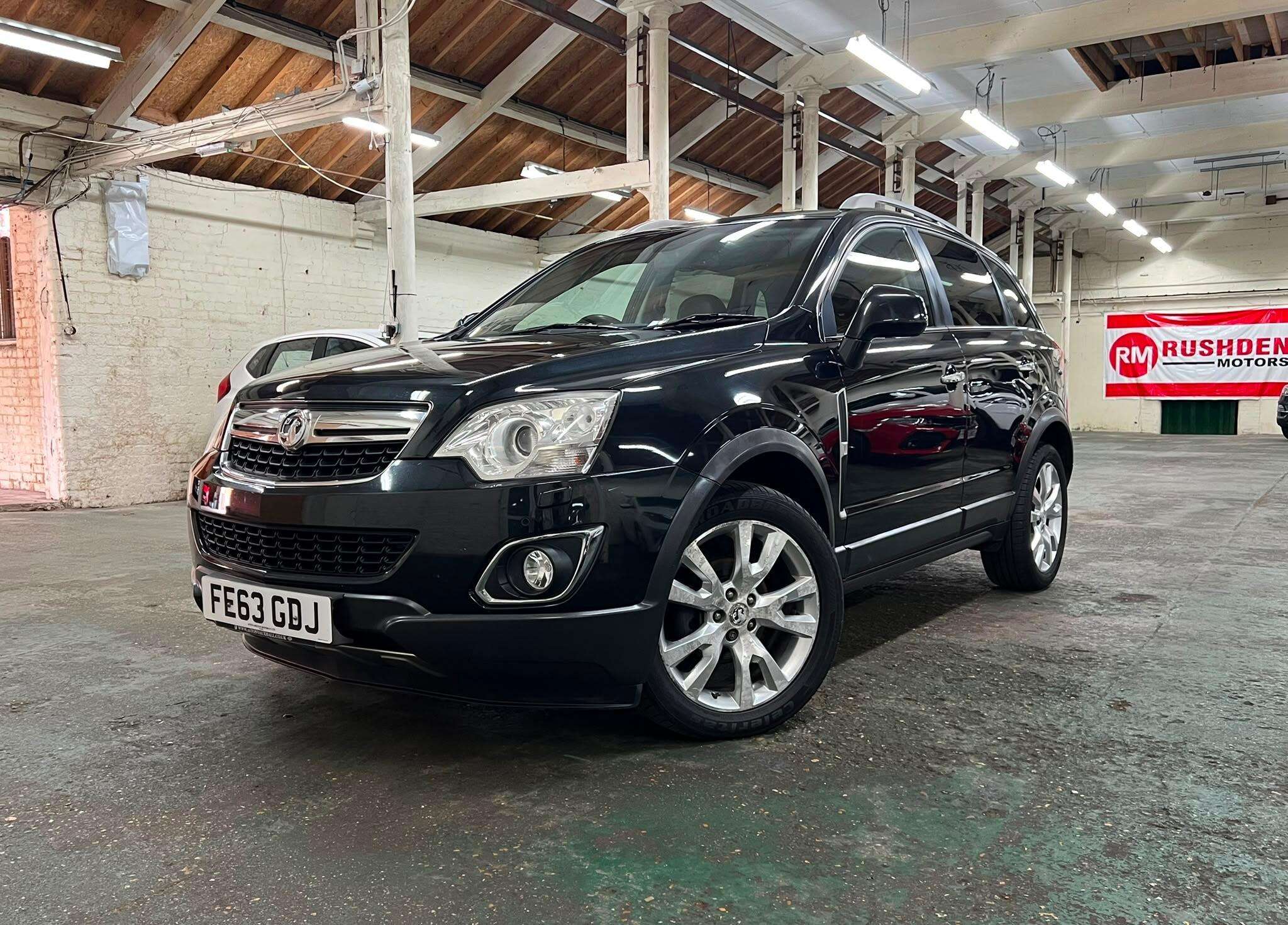 A 2013 VAUXHALL ANTARA 2.2 CDTi SE 4WD Euro 5 (s/s) 5dr (SNav) A 2013 VAUXHALL ANTARA 2.2 CDTi SE 4WD Euro 5 (s/s) 5dr (SNav)