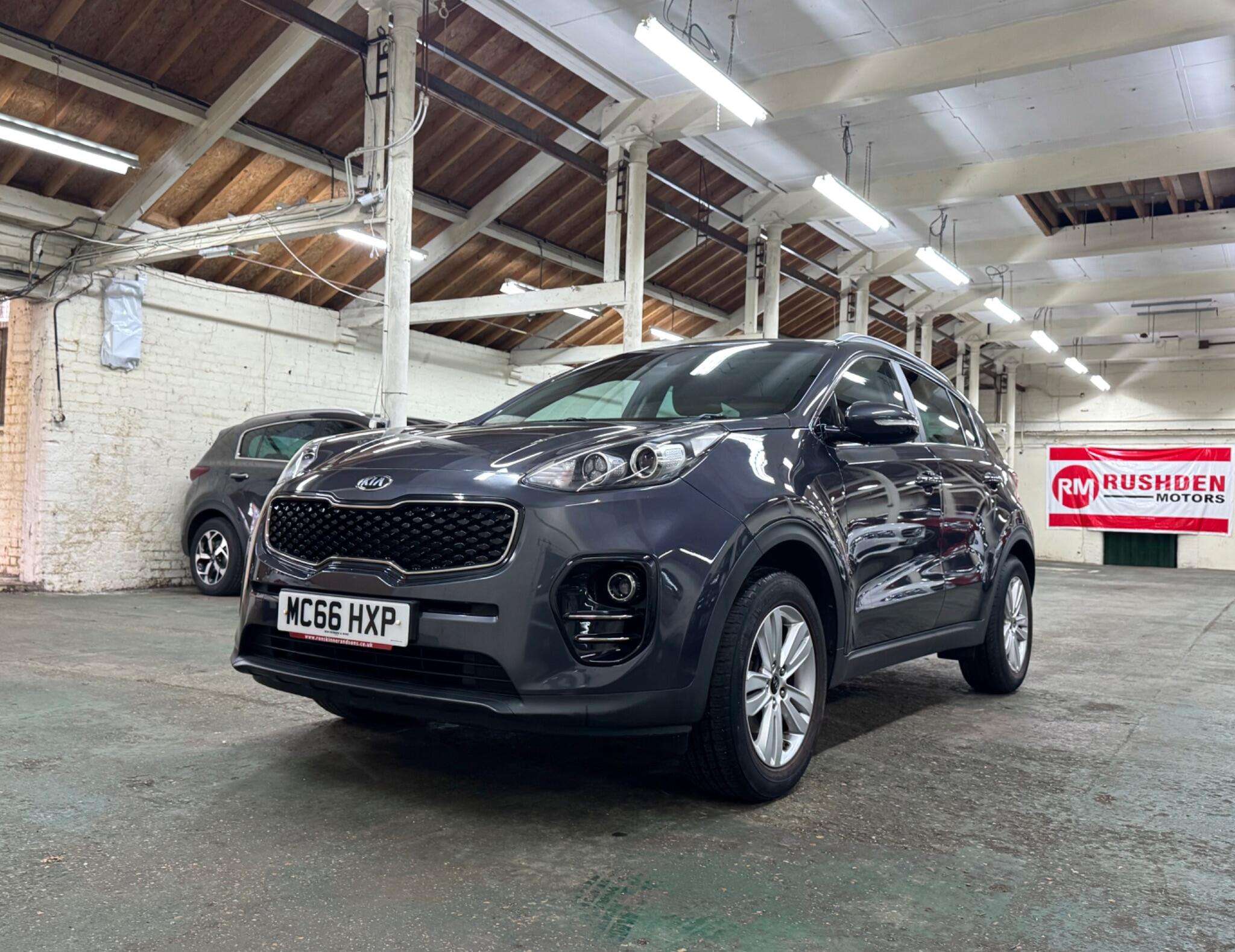 A 2017 KIA SPORTAGE 1.6 GDi 2 Euro 6 (s/s) 5dr A 2017 KIA SPORTAGE 1.6 GDi 2 Euro 6 (s/s) 5dr