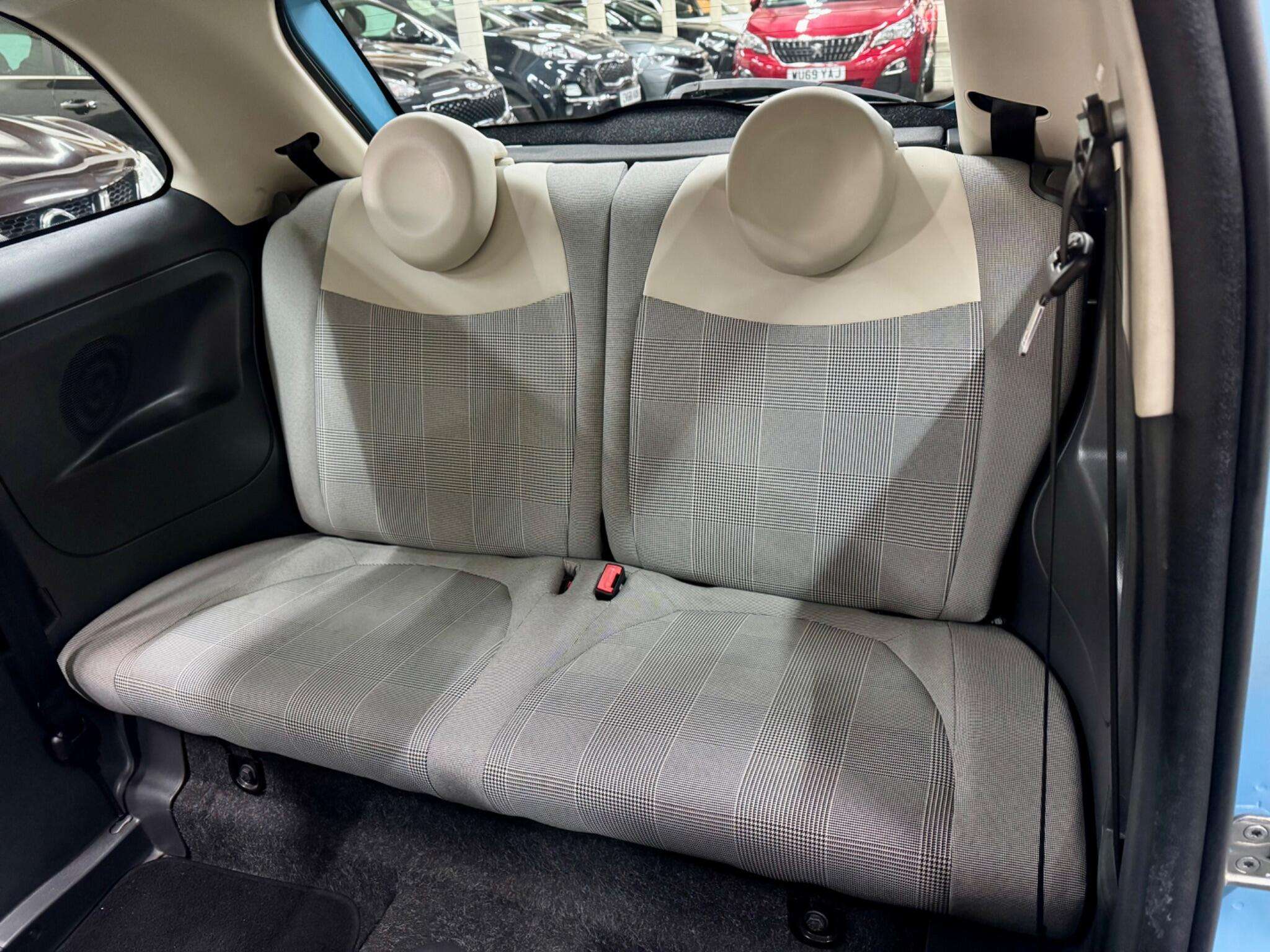 2015 FIAT 500 2015 FIAT 500