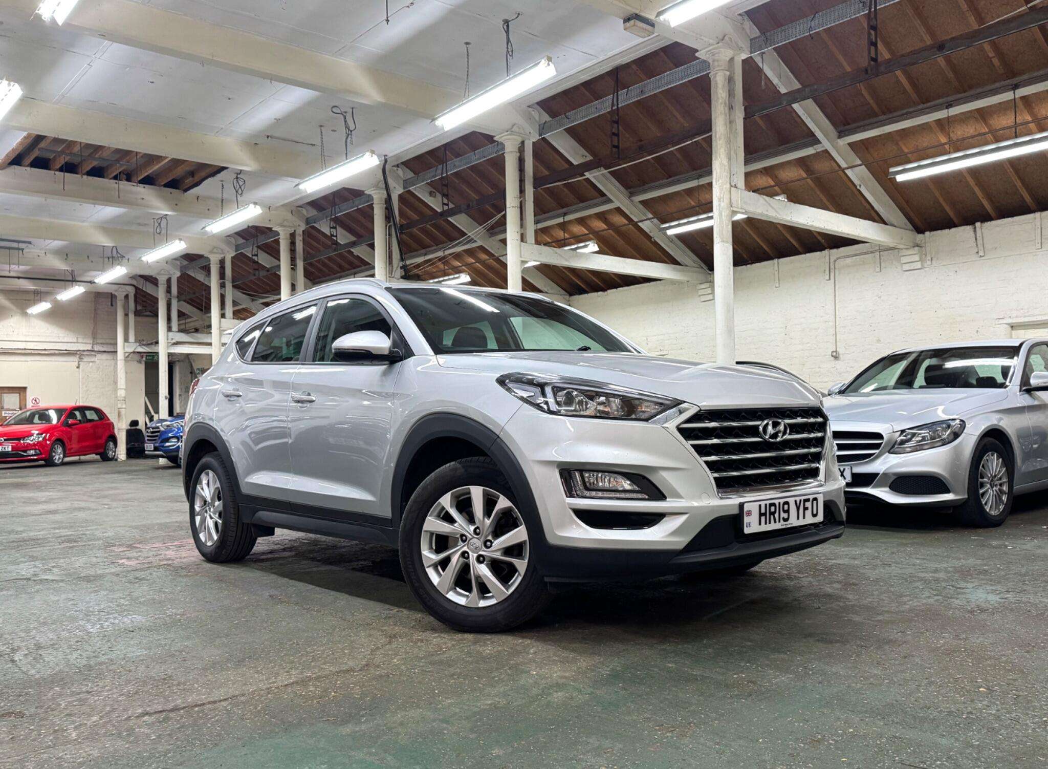 A 2019 HYUNDAI TUCSON 1.6 GDi SE Nav Euro 6 (s/s) 5dr A 2019 HYUNDAI TUCSON 1.6 GDi SE Nav Euro 6 (s/s) 5dr