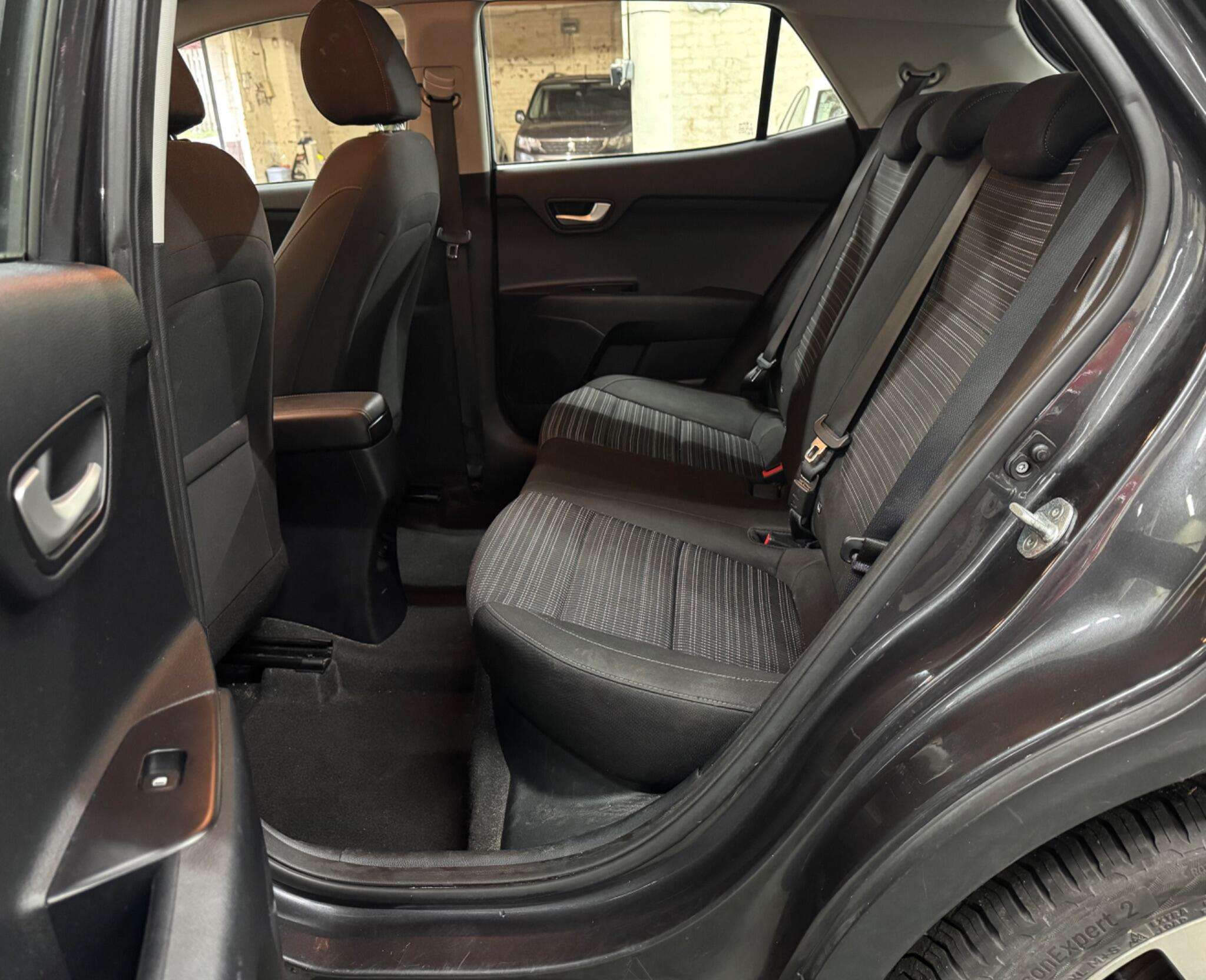 2019 KIA STONIC 2019 KIA STONIC