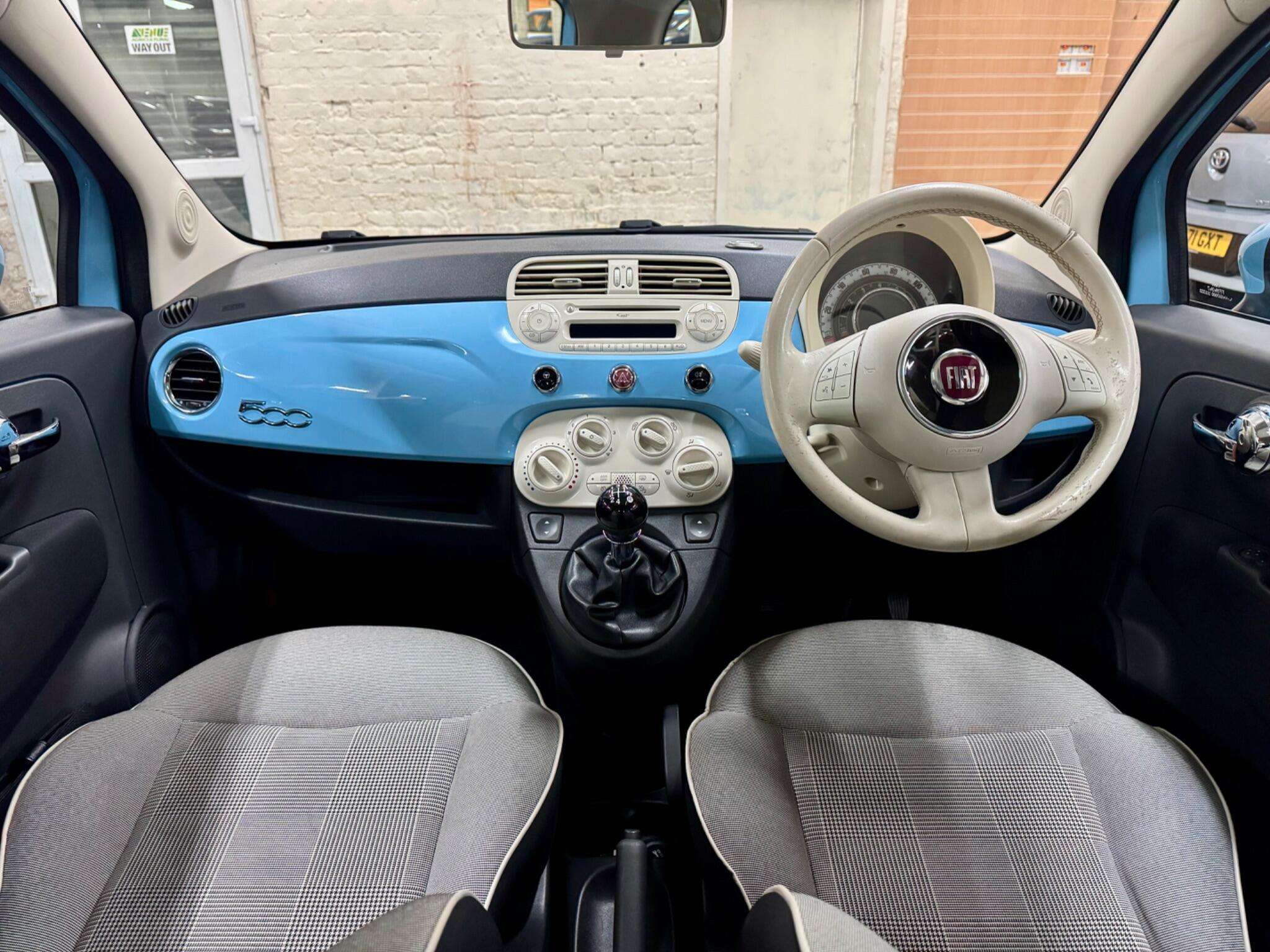 2015 FIAT 500 2015 FIAT 500