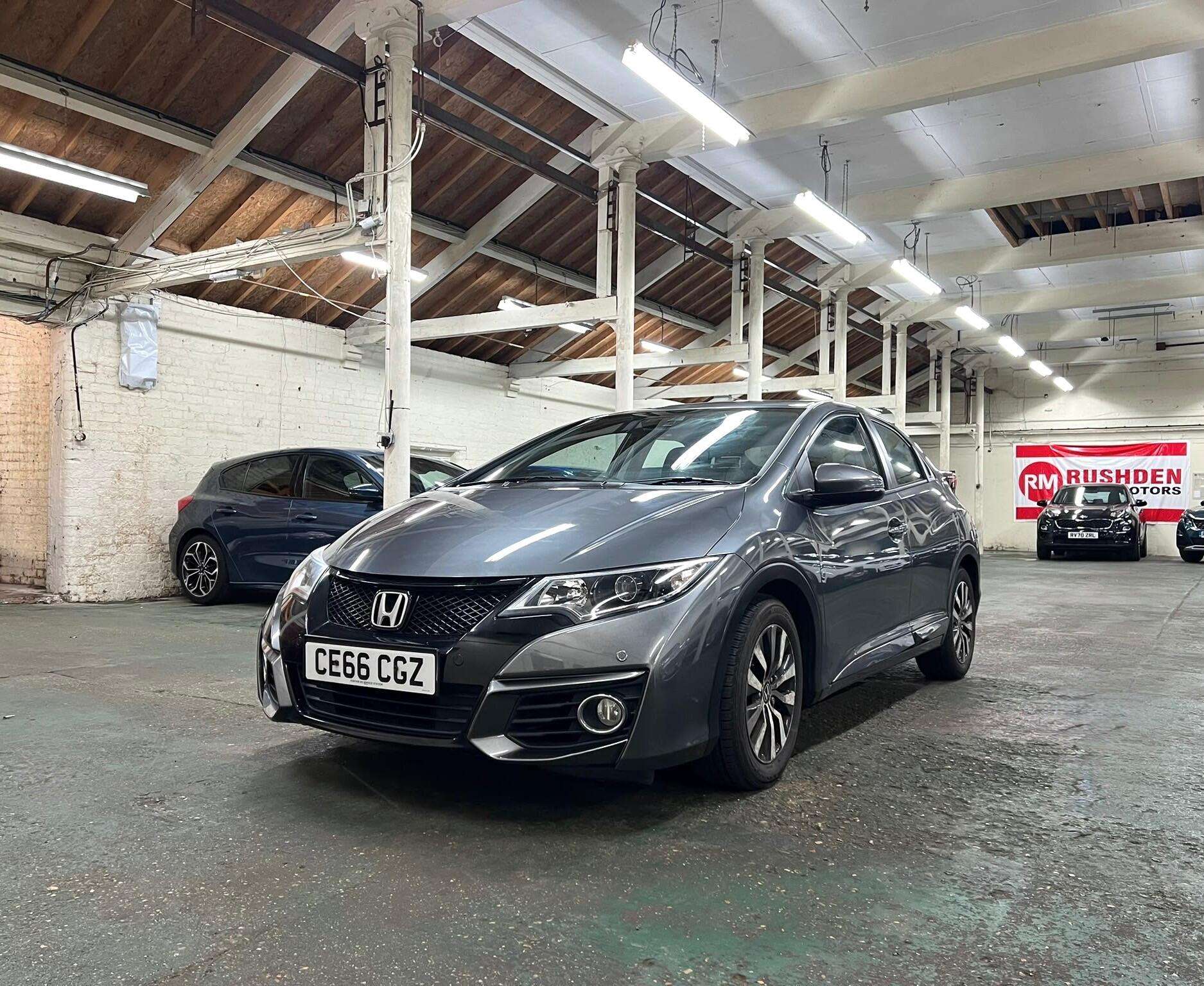 A 2016 HONDA CIVIC 1.6 i-DTEC SE Plus (Navi) Hatchback 5dr Diesel Manual Euro 6 (s/s) (120 ps) A 2016 HONDA CIVIC 1.6 i-DTEC SE Plus (Navi) Hatchback 5dr Diesel Manual Euro 6 (s/s) (120 ps)