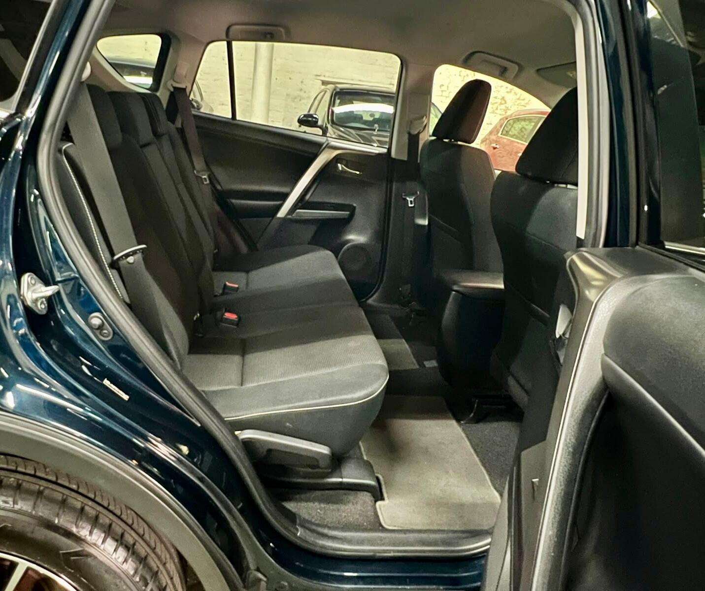2017 TOYOTA RAV4 2017 TOYOTA RAV4