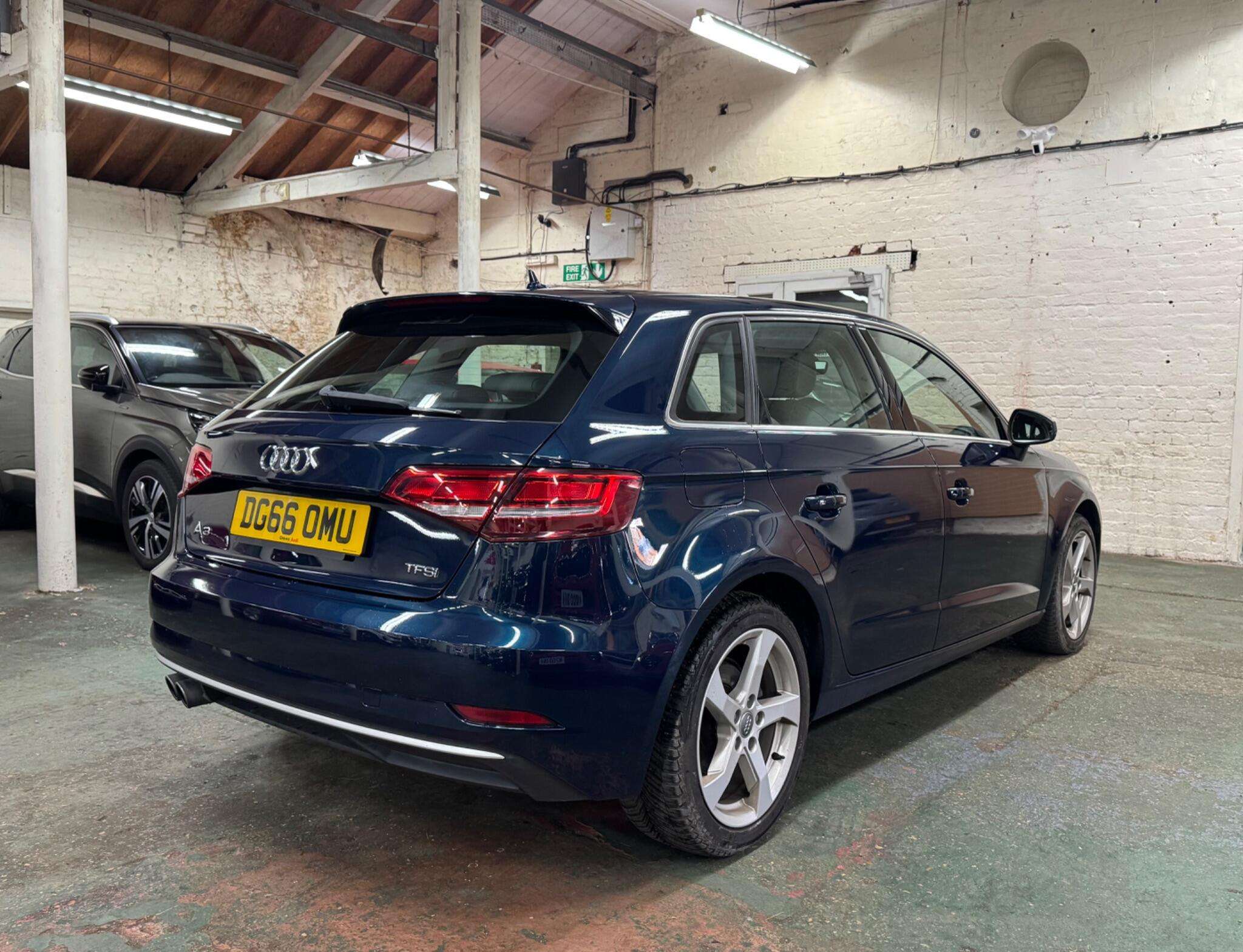 2016 AUDI A3 2016 AUDI A3
