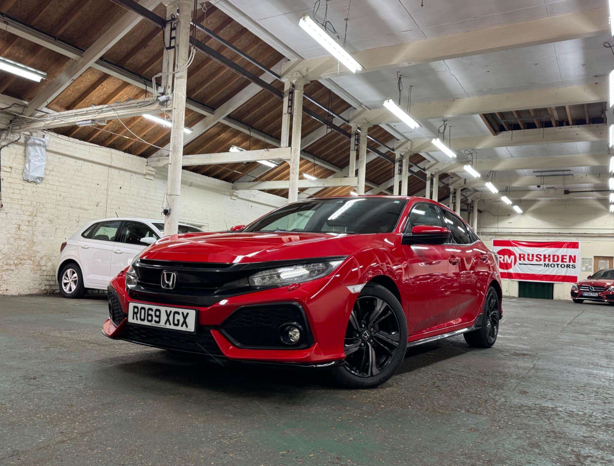 A 2019 HONDA CIVIC 1.5 VTEC Turbo GPF Sport Euro 6 (s/s) 5dr A 2019 HONDA CIVIC 1.5 VTEC Turbo GPF Sport Euro 6 (s/s) 5dr