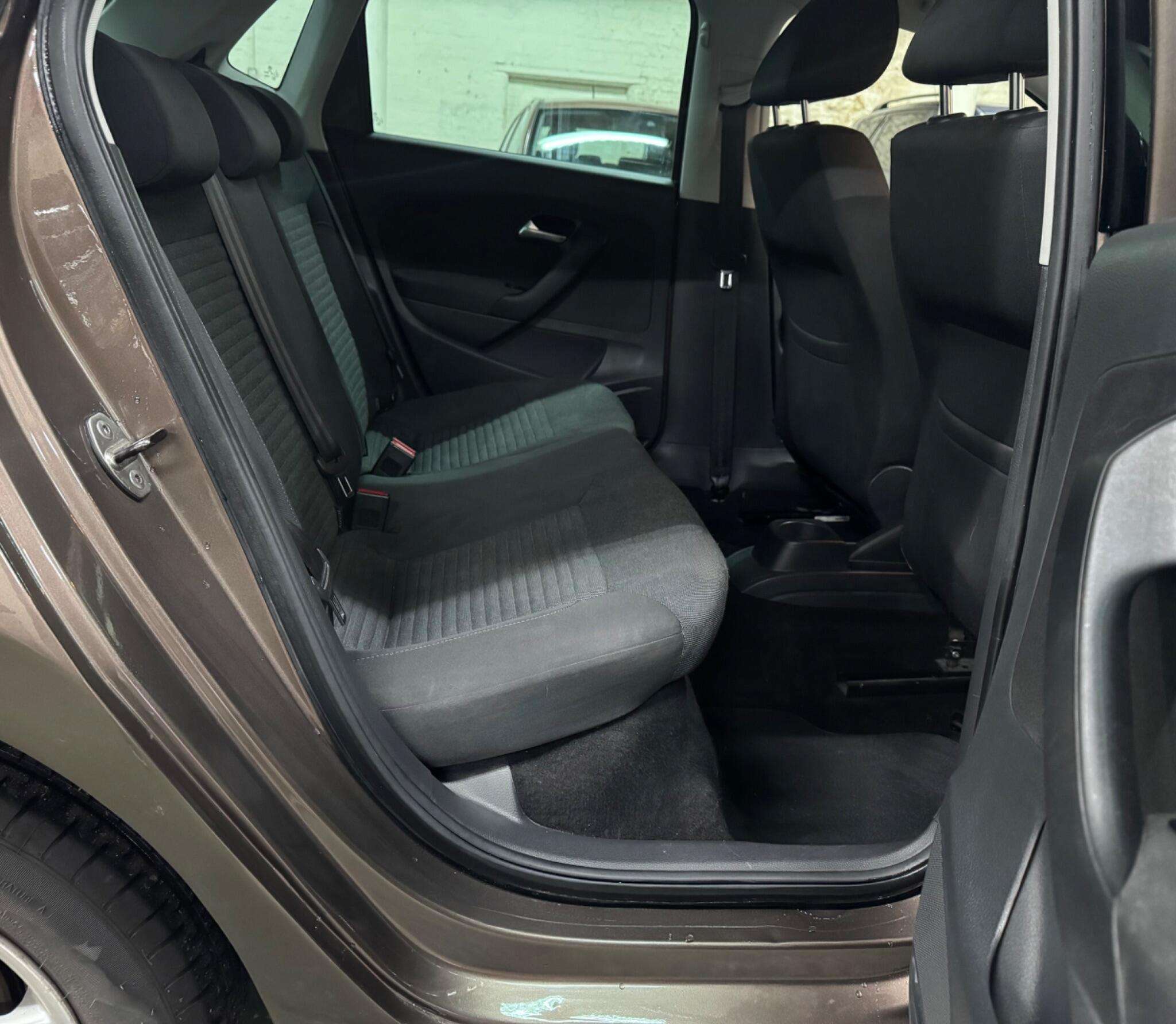 2013 VOLKSWAGEN POLO 2013 VOLKSWAGEN POLO