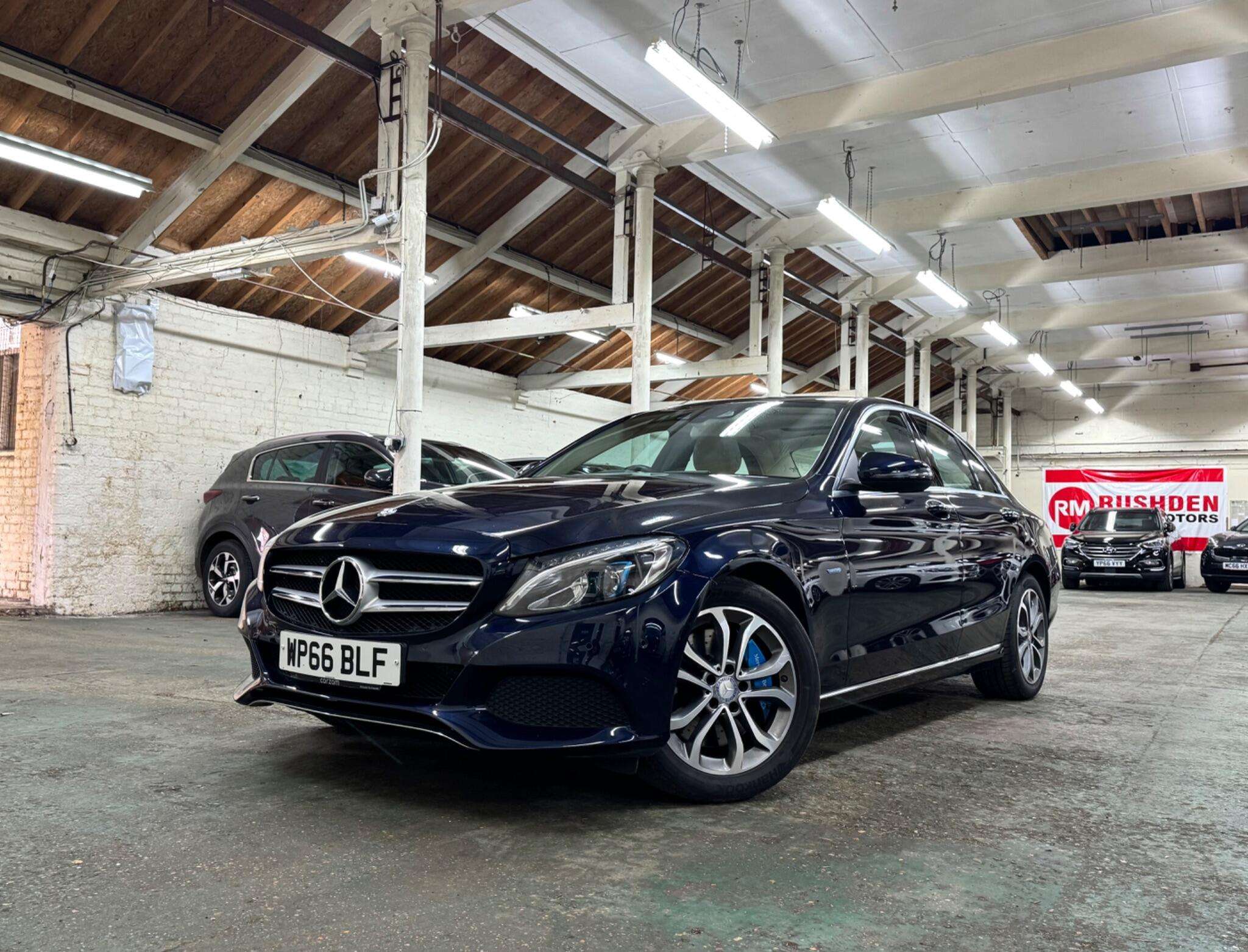 A 2016 MERCEDES-BENZ C CLASS 2.0 C350e 6.4kWh Sport (Premium Plus) G-Tronic+ Euro 6 (s/s) 4dr A 2016 MERCEDES-BENZ C CLASS 2.0 C350e 6.4kWh Sport (Premium Plus) G-Tronic+ Euro 6 (s/s) 4dr