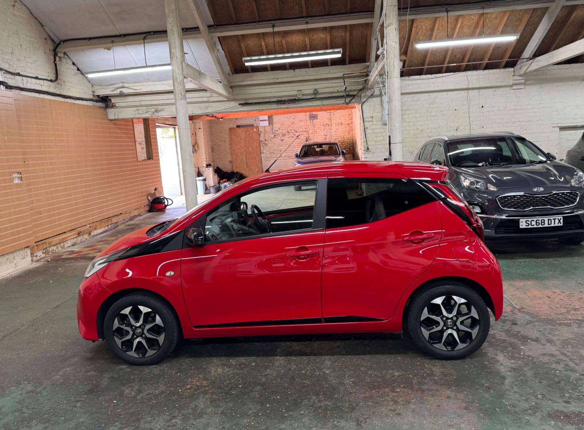 2020 TOYOTA AYGO 2020 TOYOTA AYGO