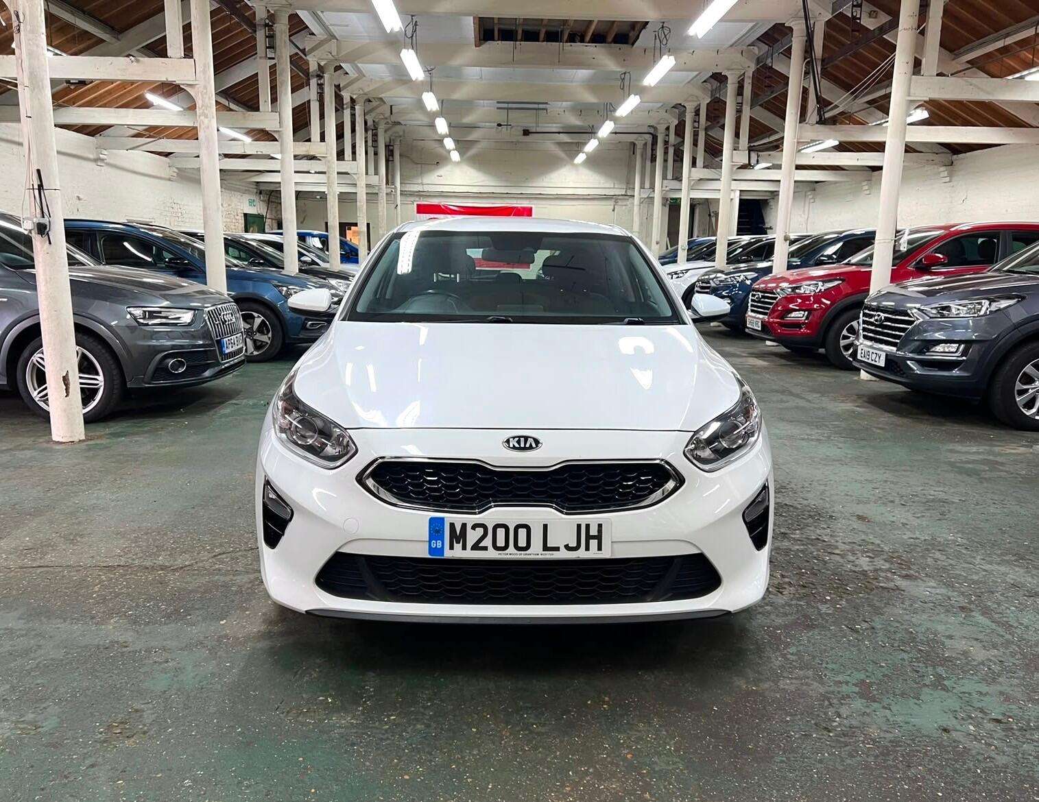 A 2018 KIA CEED 1.6 CRDi ECO 2 Euro 6 (s/s) 5dr A 2018 KIA CEED 1.6 CRDi ECO 2 Euro 6 (s/s) 5dr