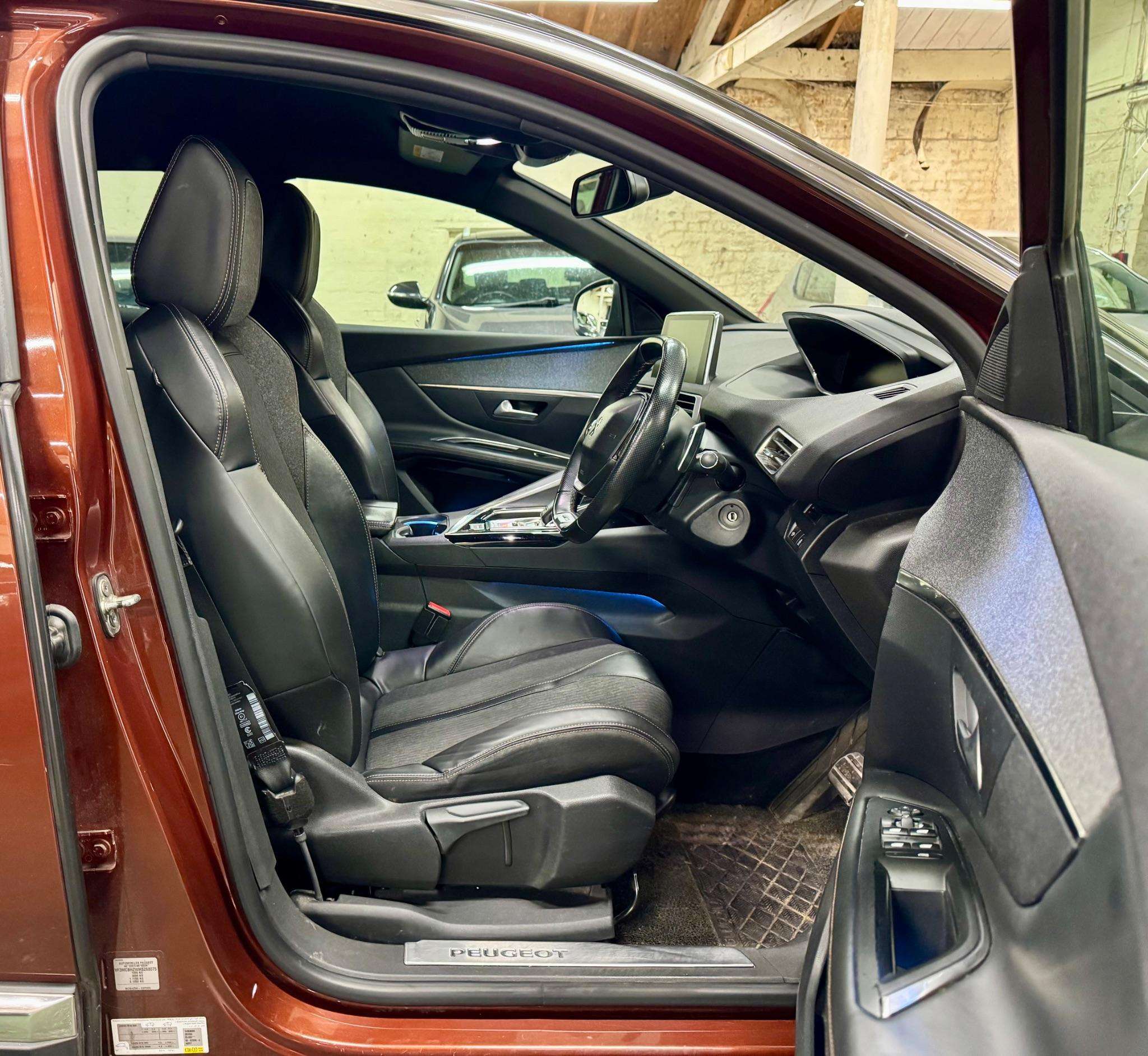 2018 PEUGEOT 3008 2018 PEUGEOT 3008