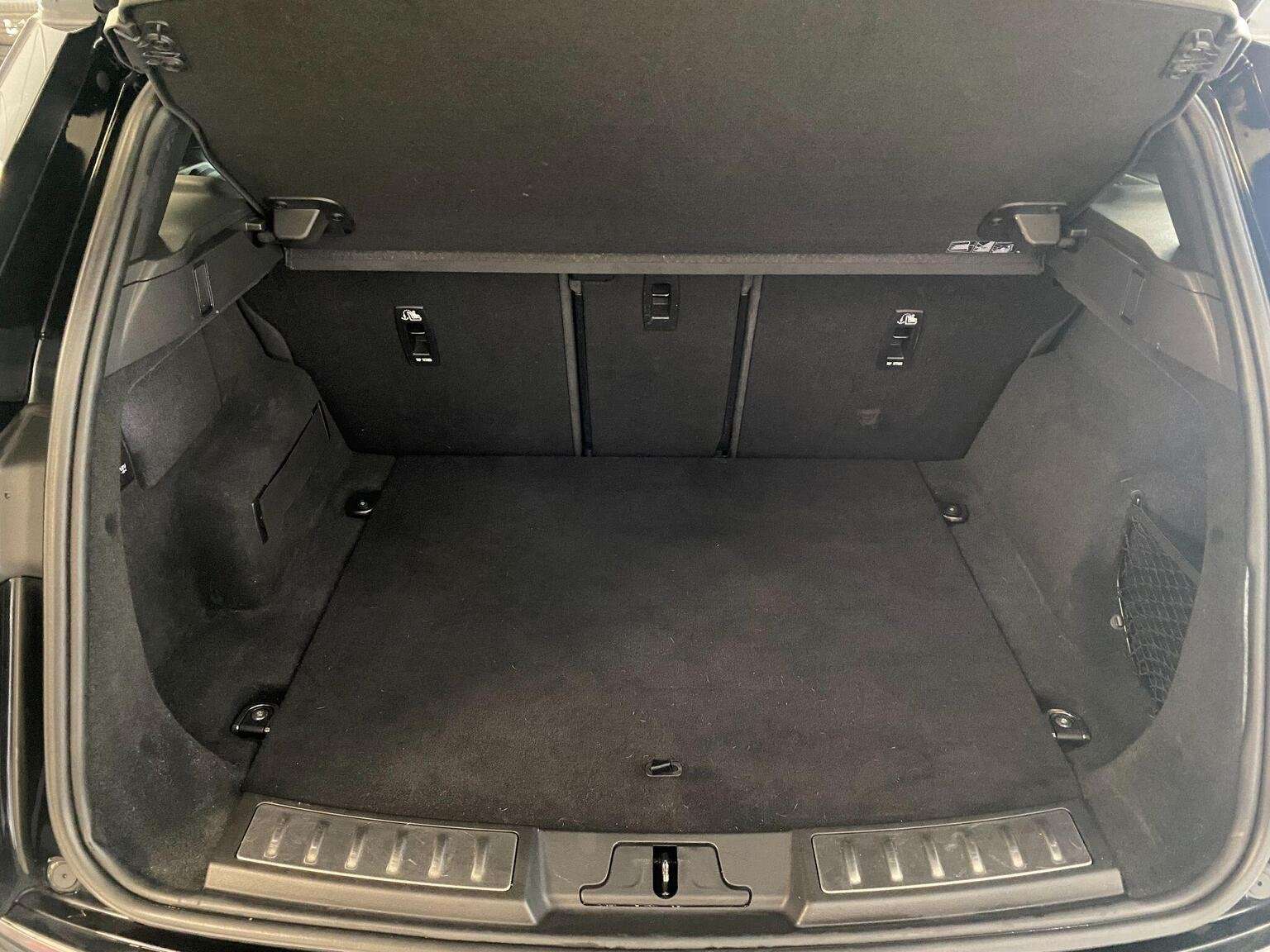 2019 LAND ROVER RANGE ROVER EVOQUE 2019 LAND ROVER RANGE ROVER EVOQUE