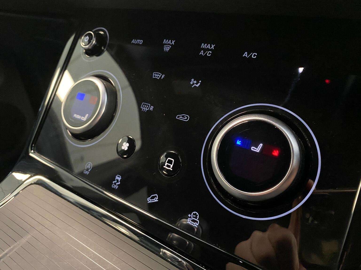 2019 LAND ROVER RANGE ROVER EVOQUE 2019 LAND ROVER RANGE ROVER EVOQUE