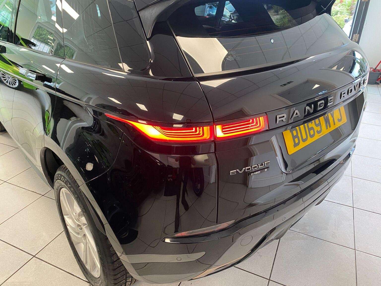 2019 LAND ROVER RANGE ROVER EVOQUE 2019 LAND ROVER RANGE ROVER EVOQUE
