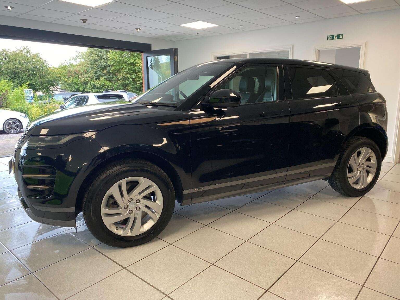 2019 LAND ROVER RANGE ROVER EVOQUE 2019 LAND ROVER RANGE ROVER EVOQUE