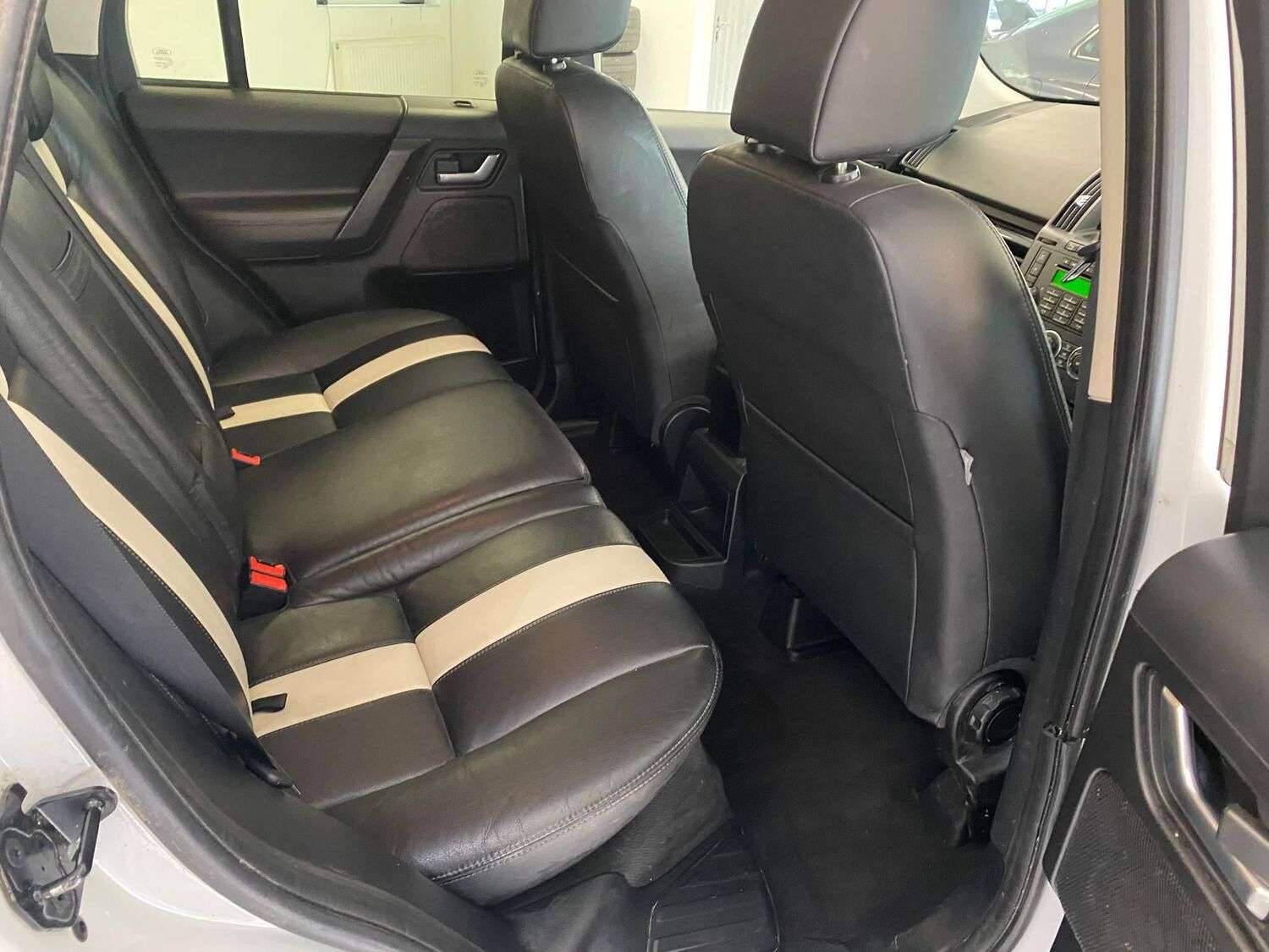 2011 LAND ROVER FREELANDER 2 2011 LAND ROVER FREELANDER 2