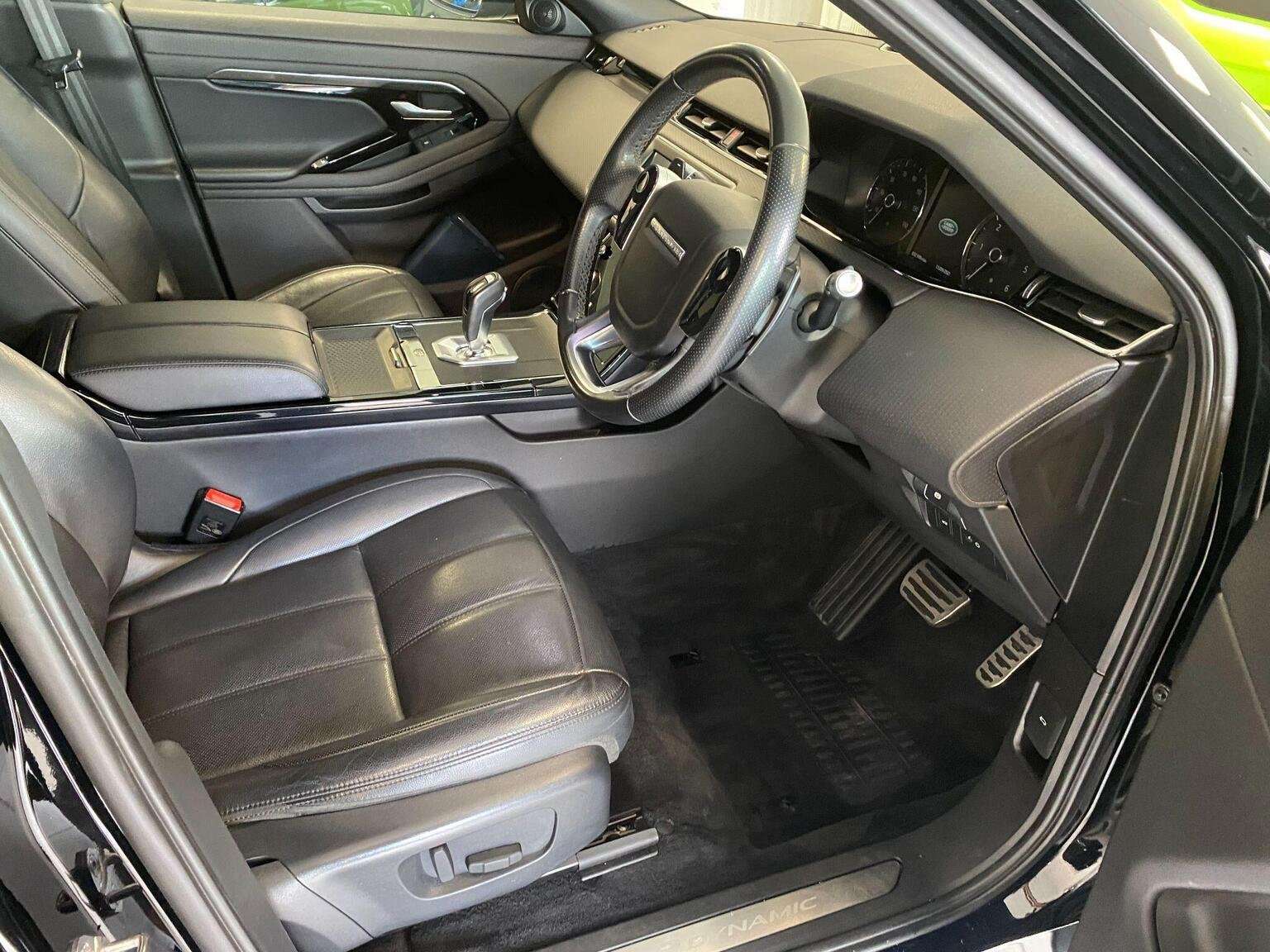 2019 LAND ROVER RANGE ROVER EVOQUE 2019 LAND ROVER RANGE ROVER EVOQUE