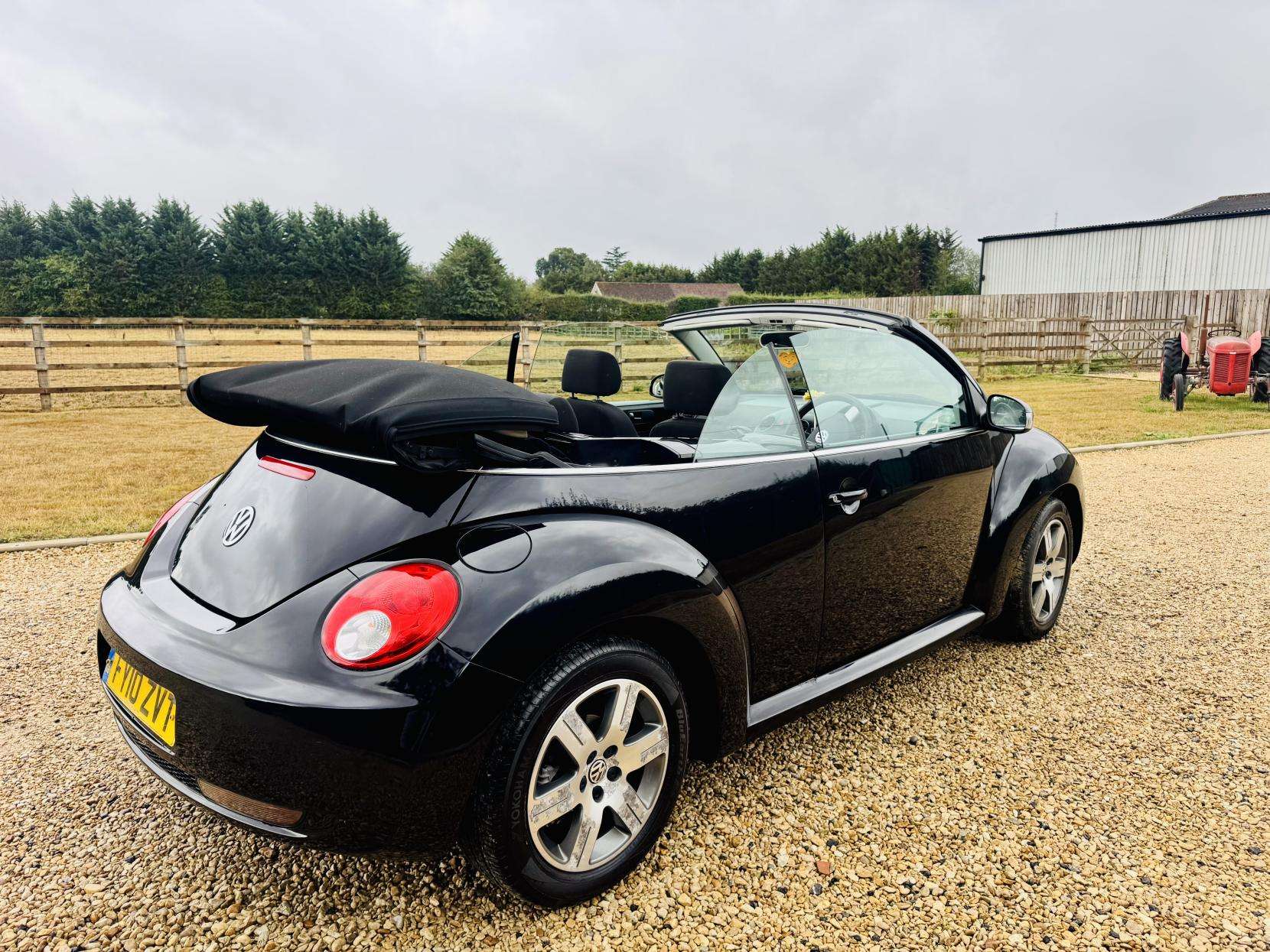 2010 VOLKSWAGEN BEETLE 2010 VOLKSWAGEN BEETLE